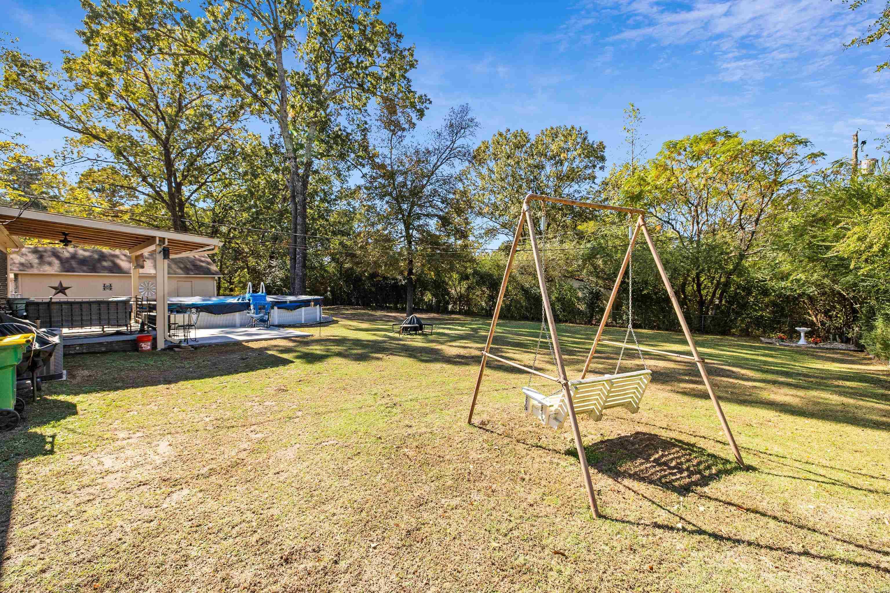 CIRCLE LAKE - Residential