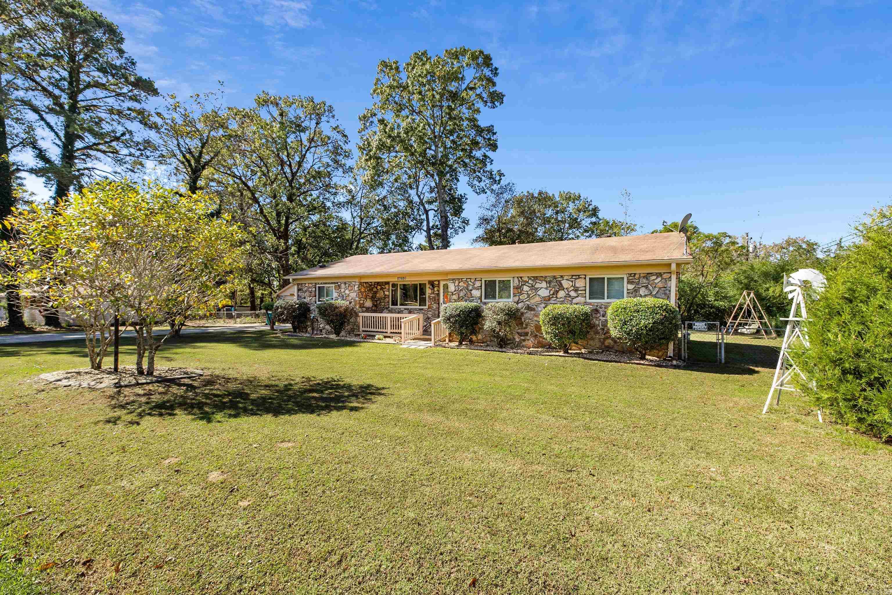 CIRCLE LAKE - Residential