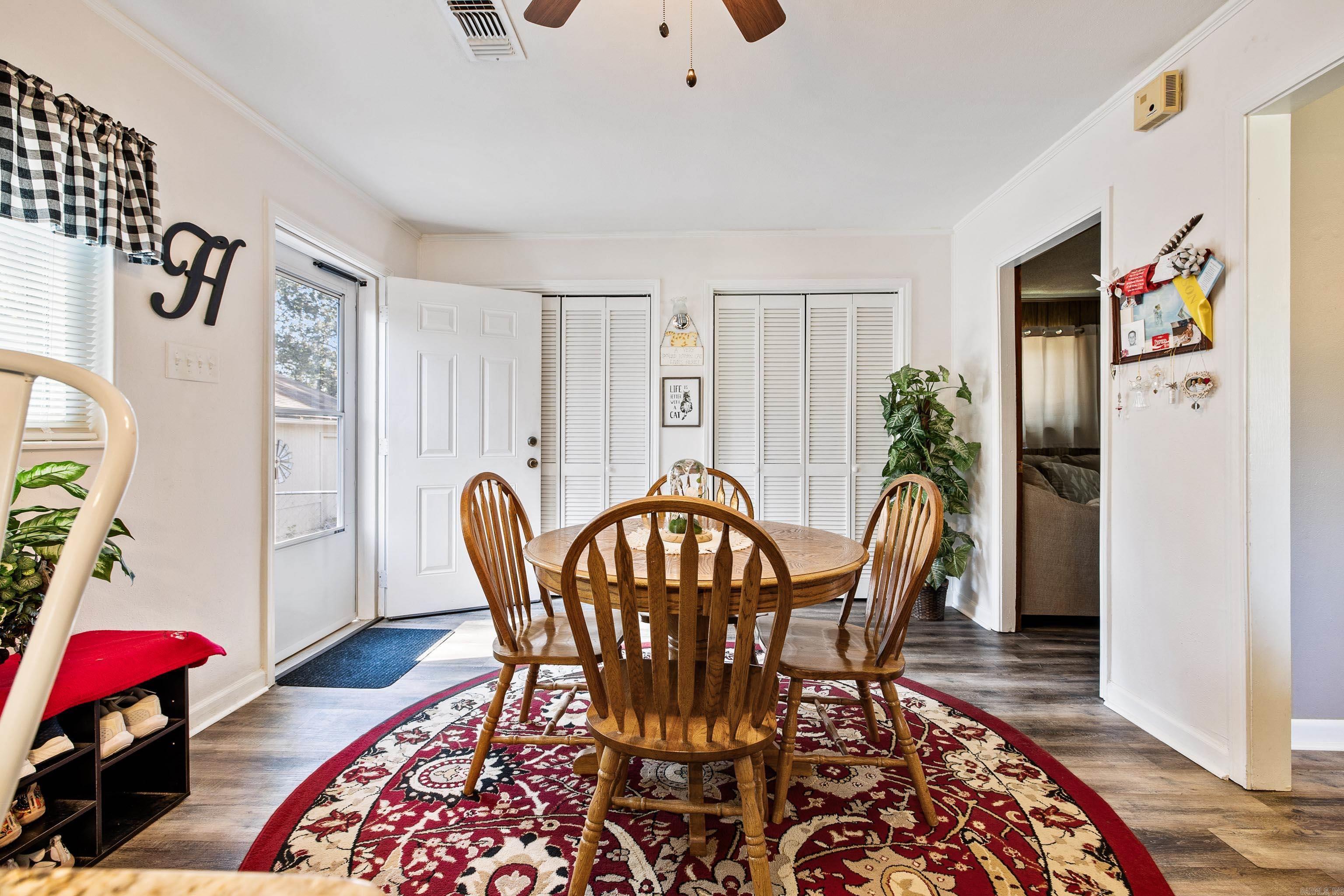 CIRCLE LAKE - Residential