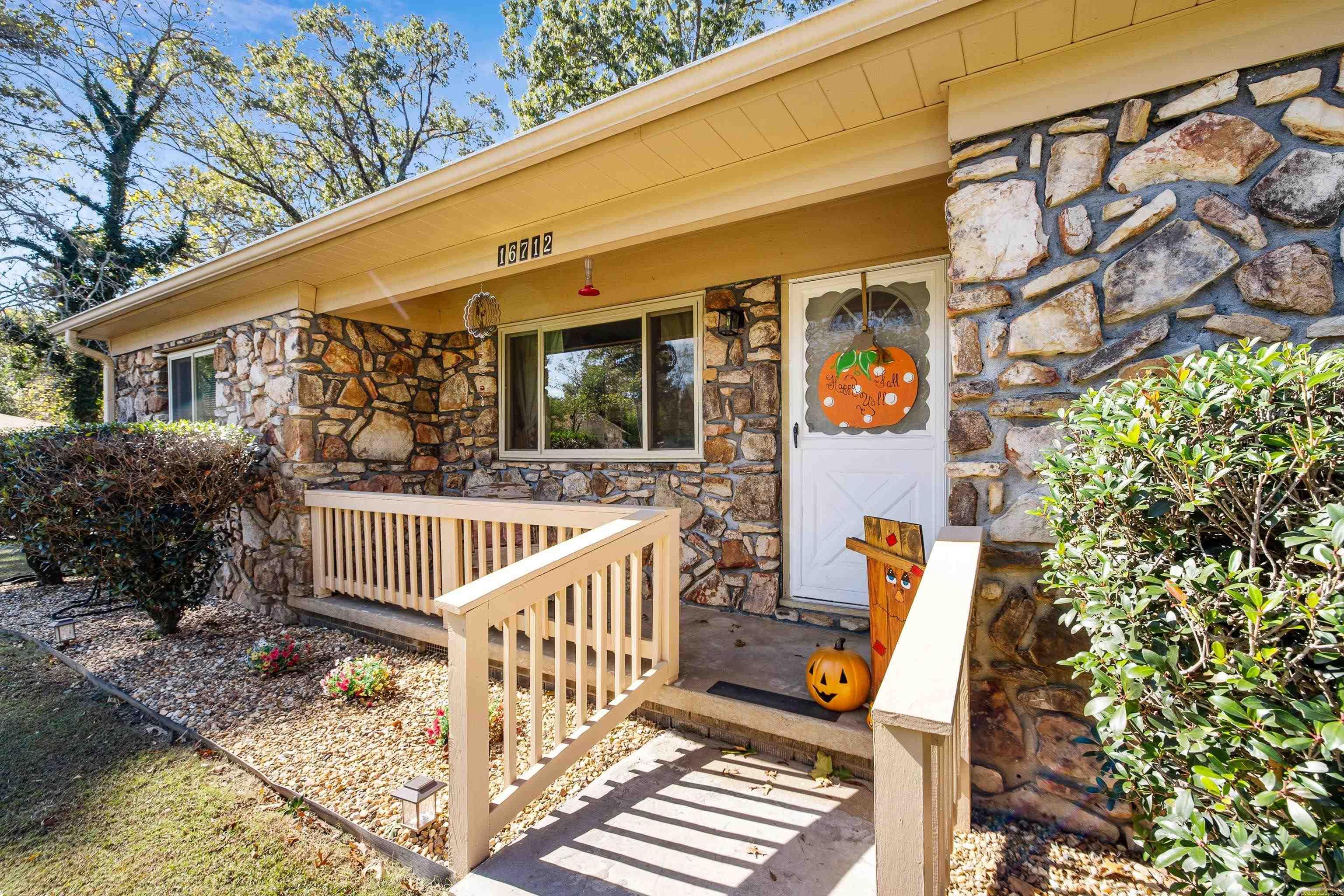 CIRCLE LAKE - Residential