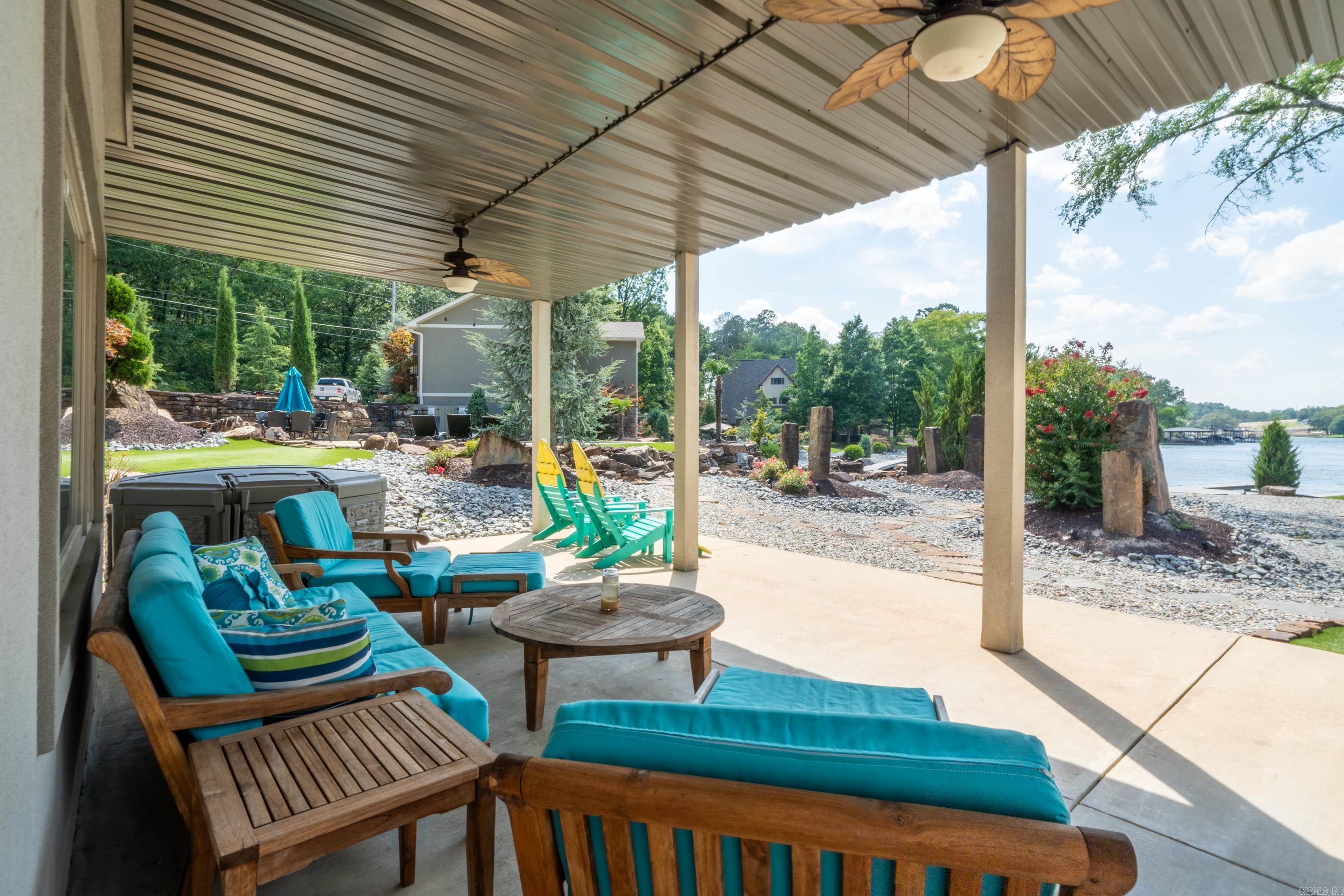 BAYSHORE ACRES - Residential