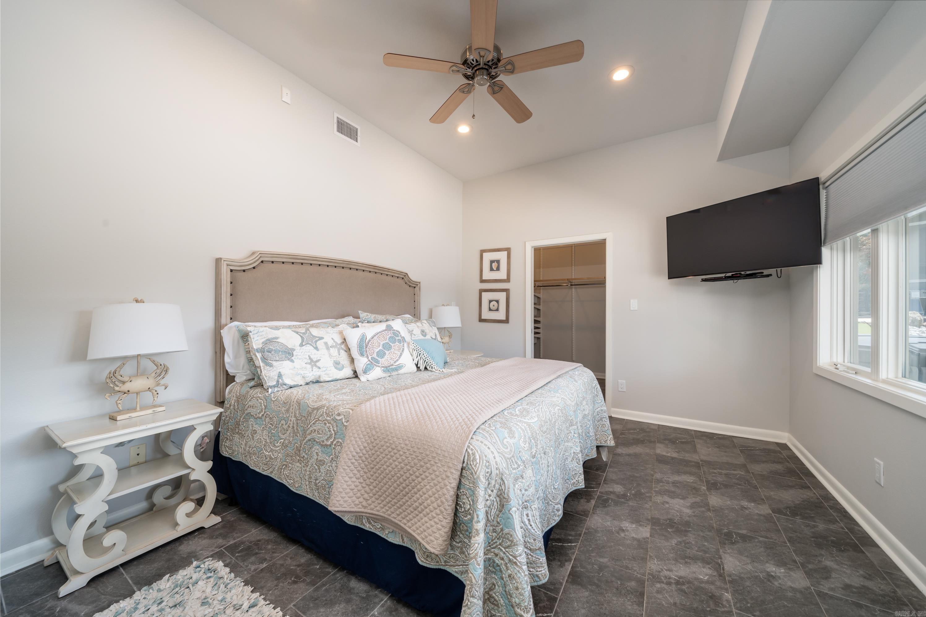 BAYSHORE ACRES - Residential