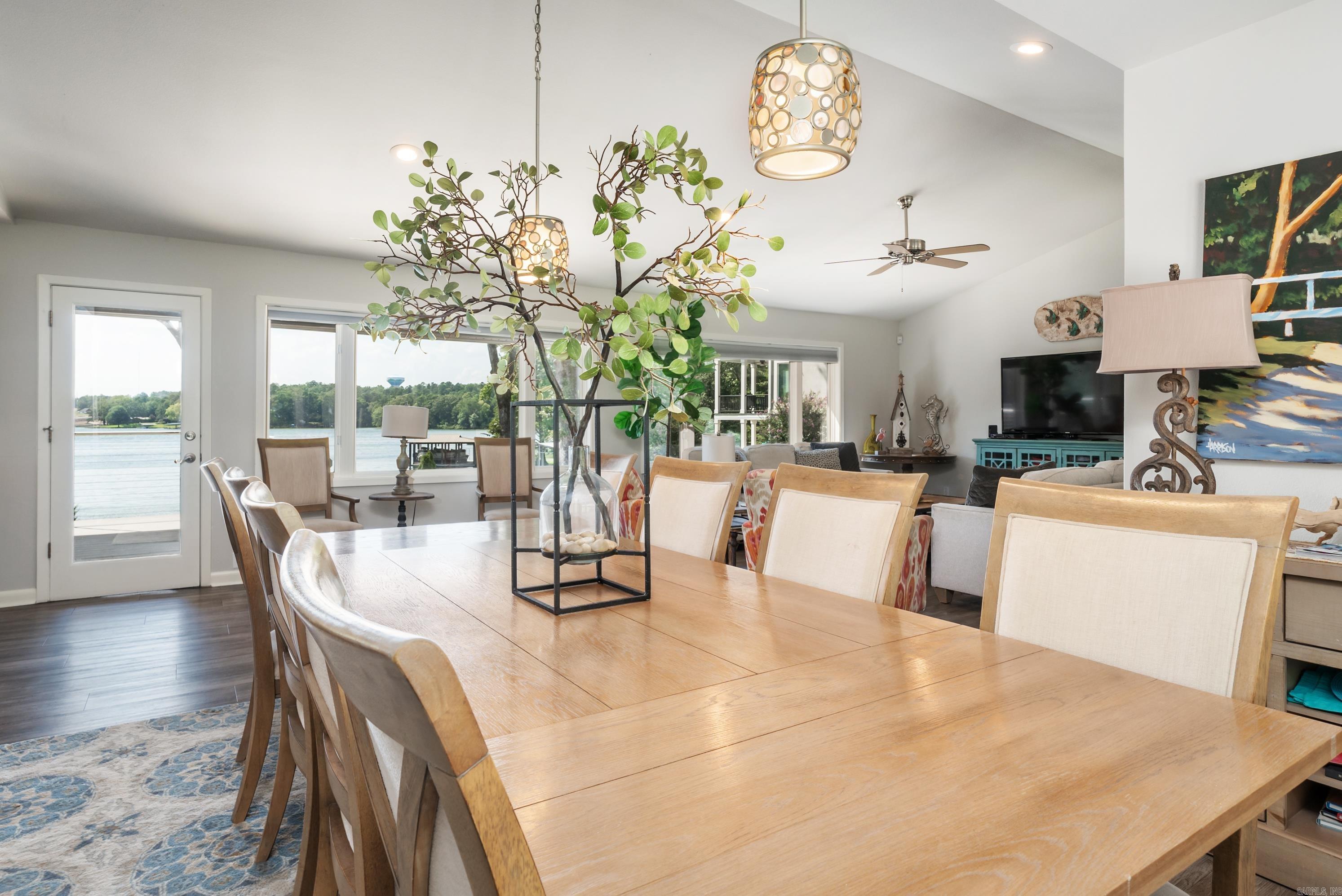 BAYSHORE ACRES - Residential