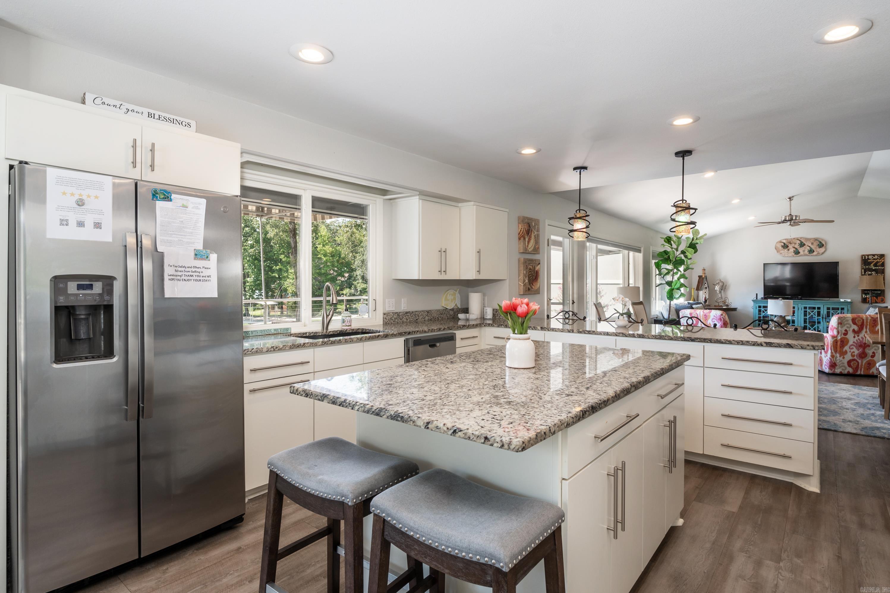 BAYSHORE ACRES - Residential