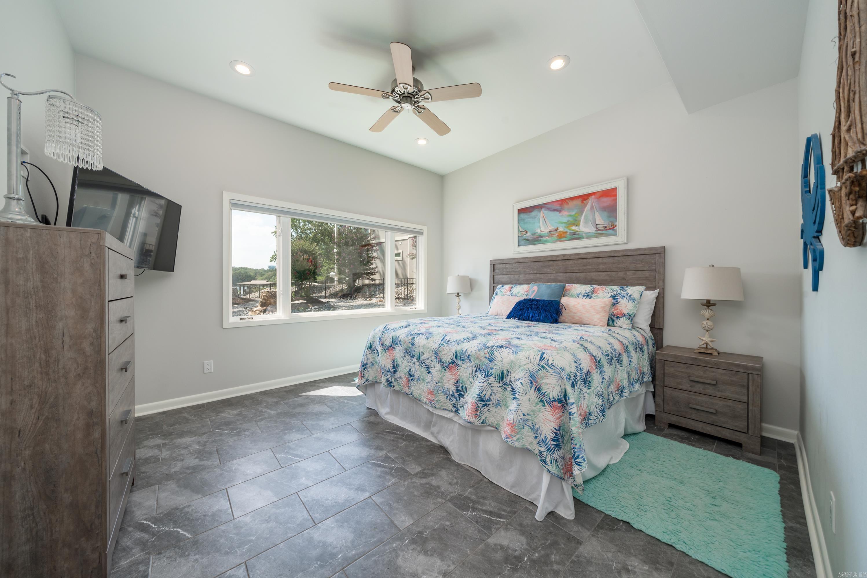 BAYSHORE ACRES - Residential