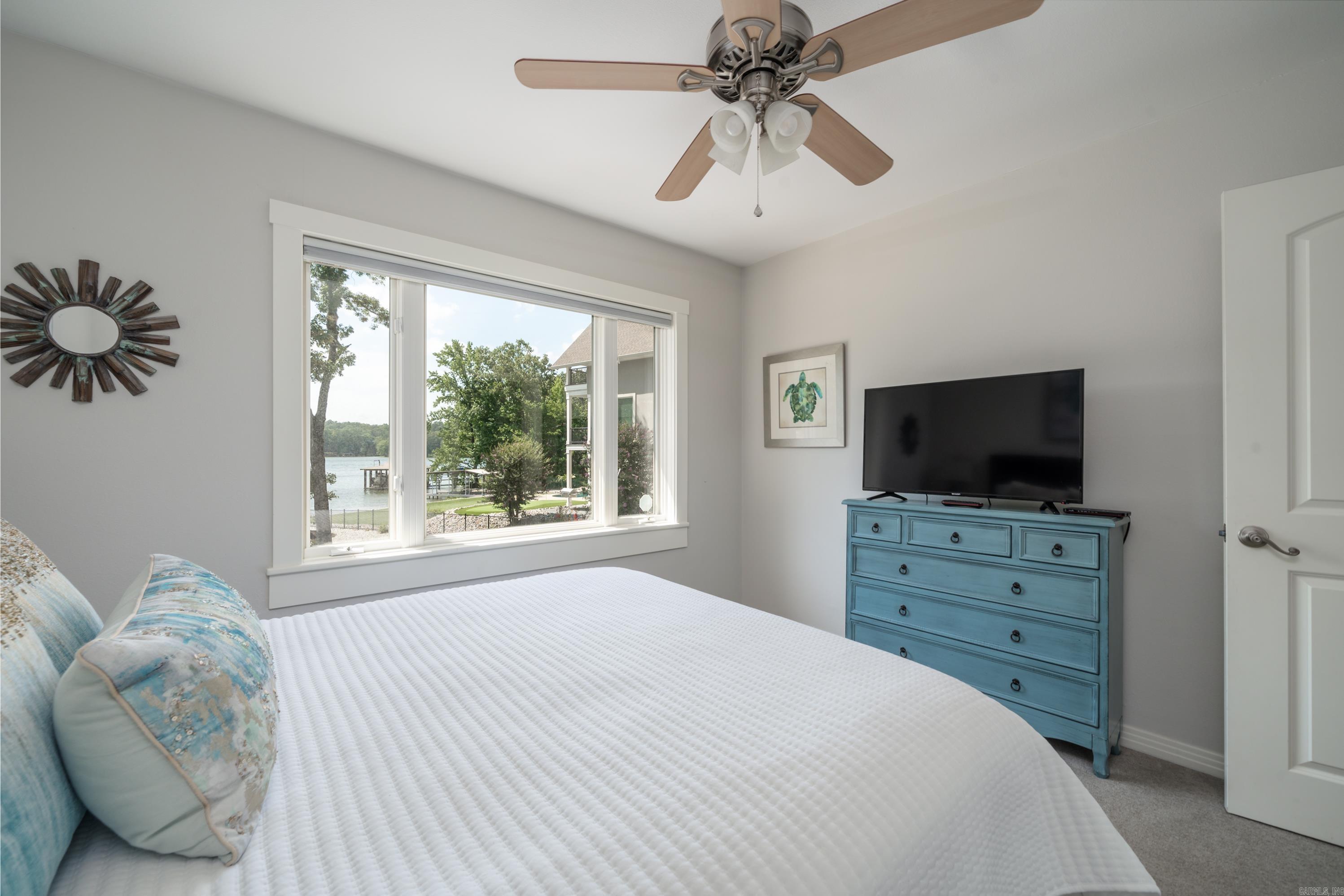 BAYSHORE ACRES - Residential