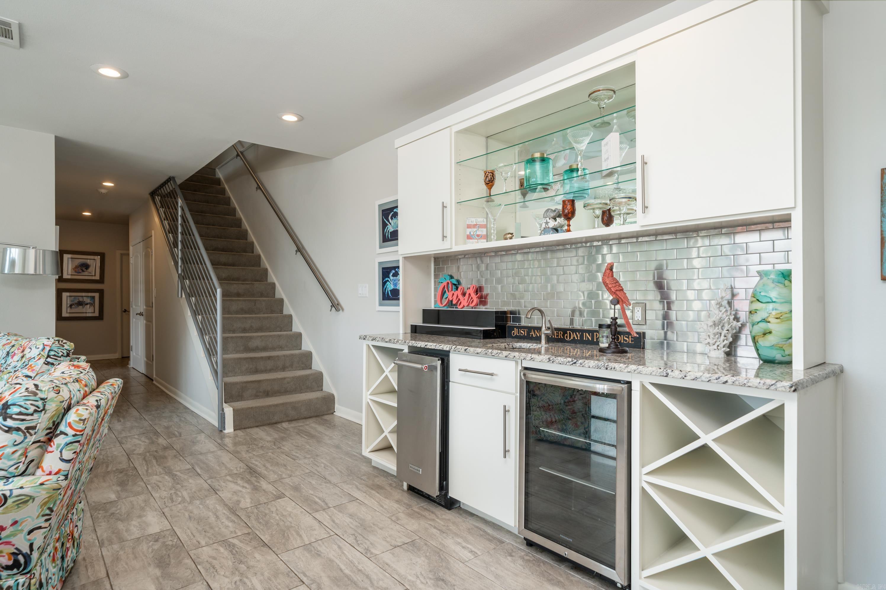 BAYSHORE ACRES - Residential