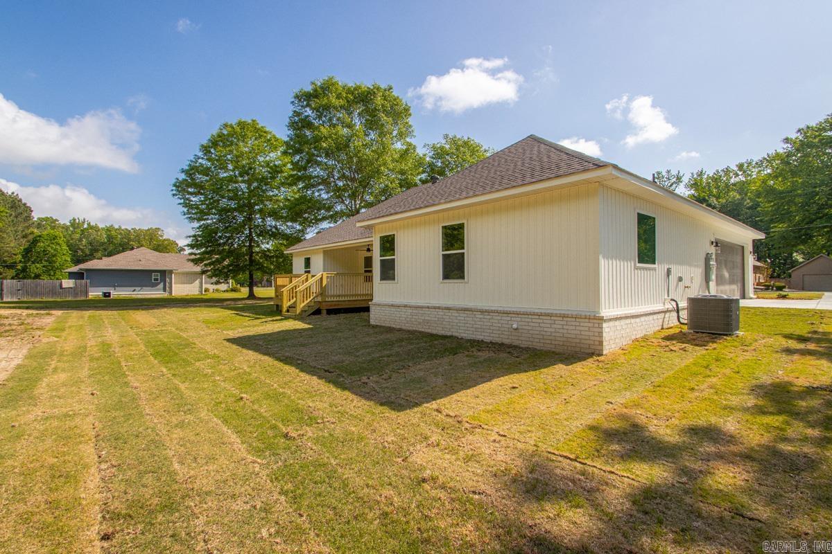 SUNRISE ACRES - Residential