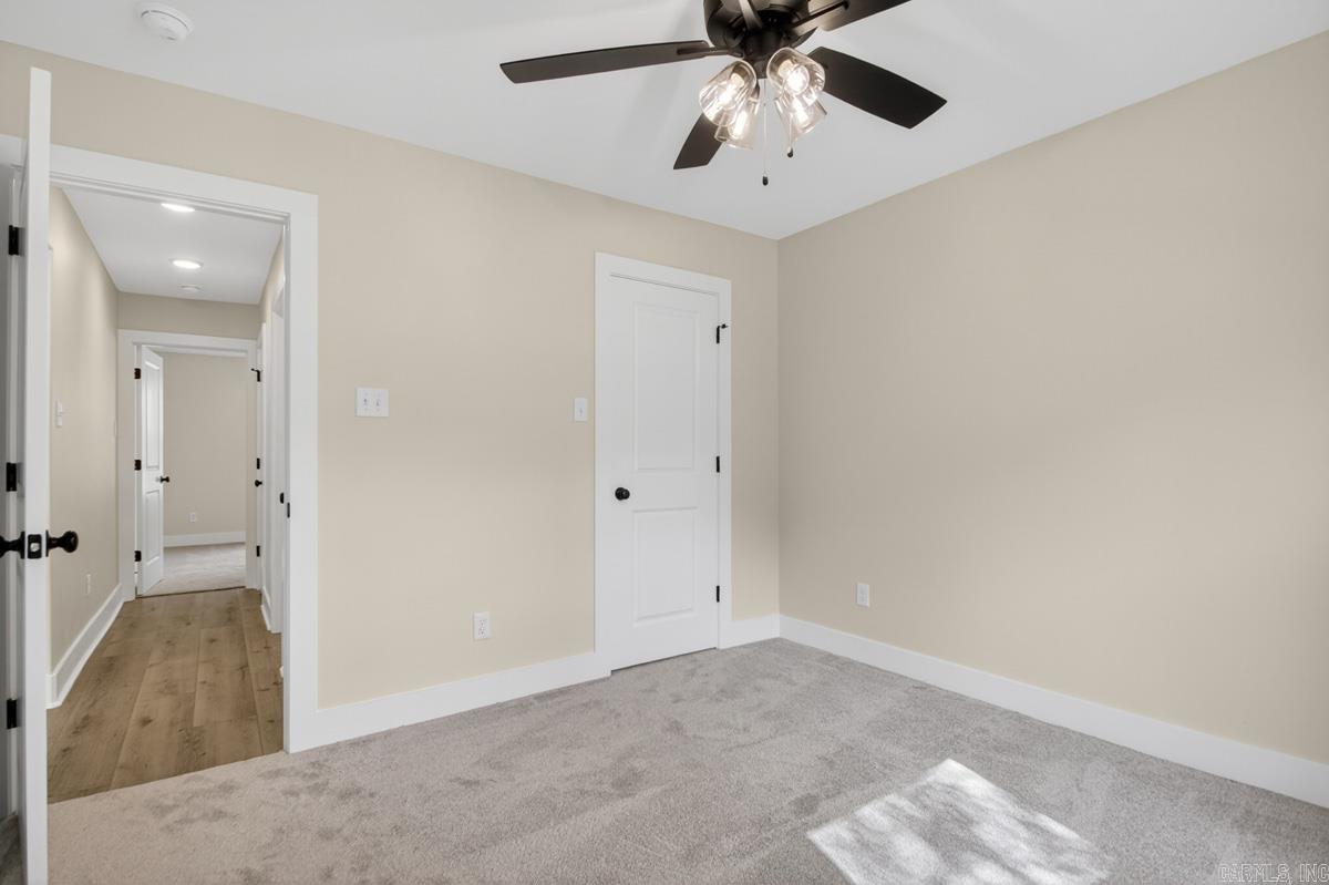 SUNRISE ACRES - Residential