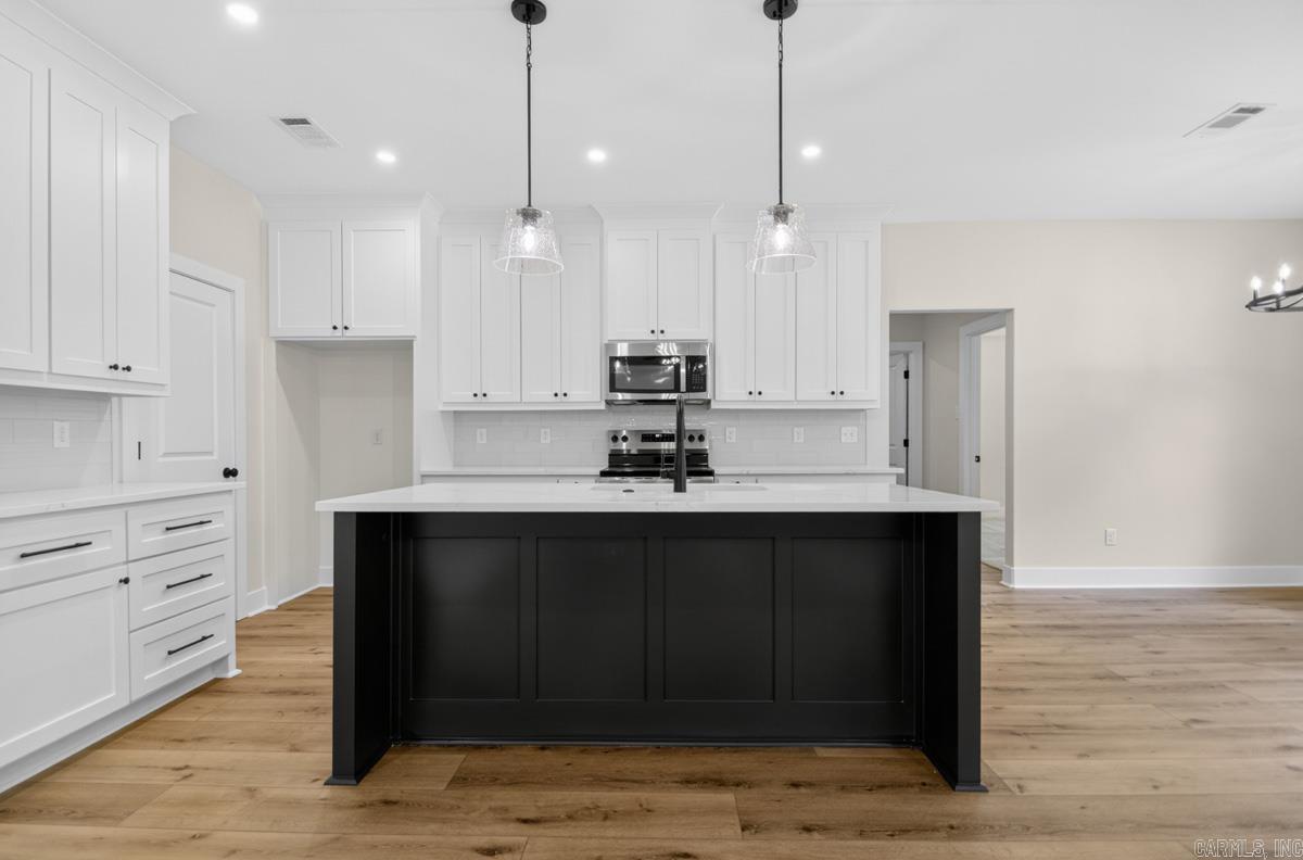 SUNRISE ACRES - Residential