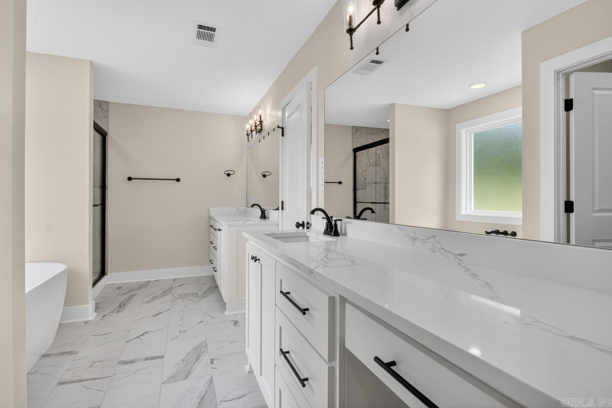 SUNRISE ACRES - Residential