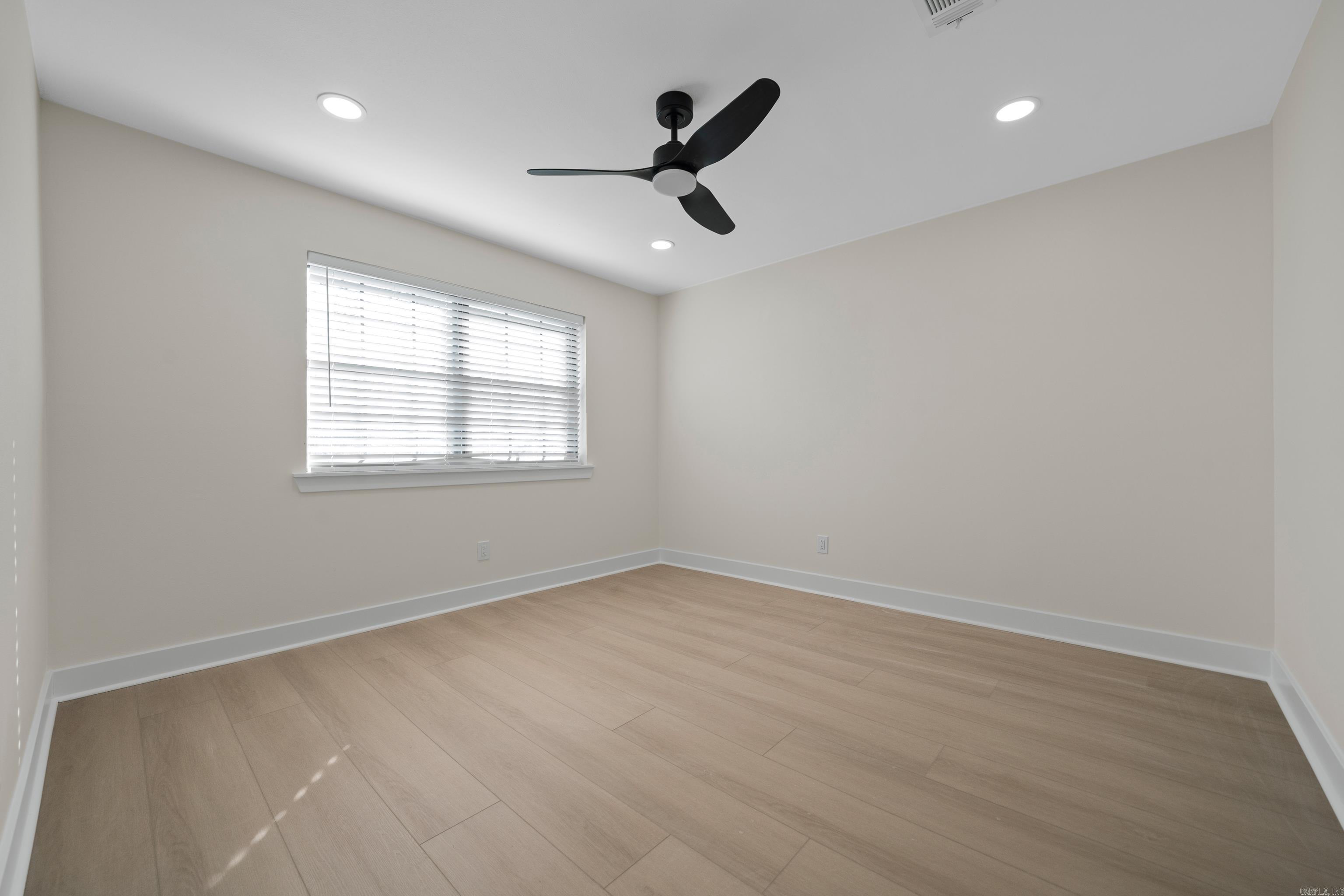 MARLOWE MANOR - Residential