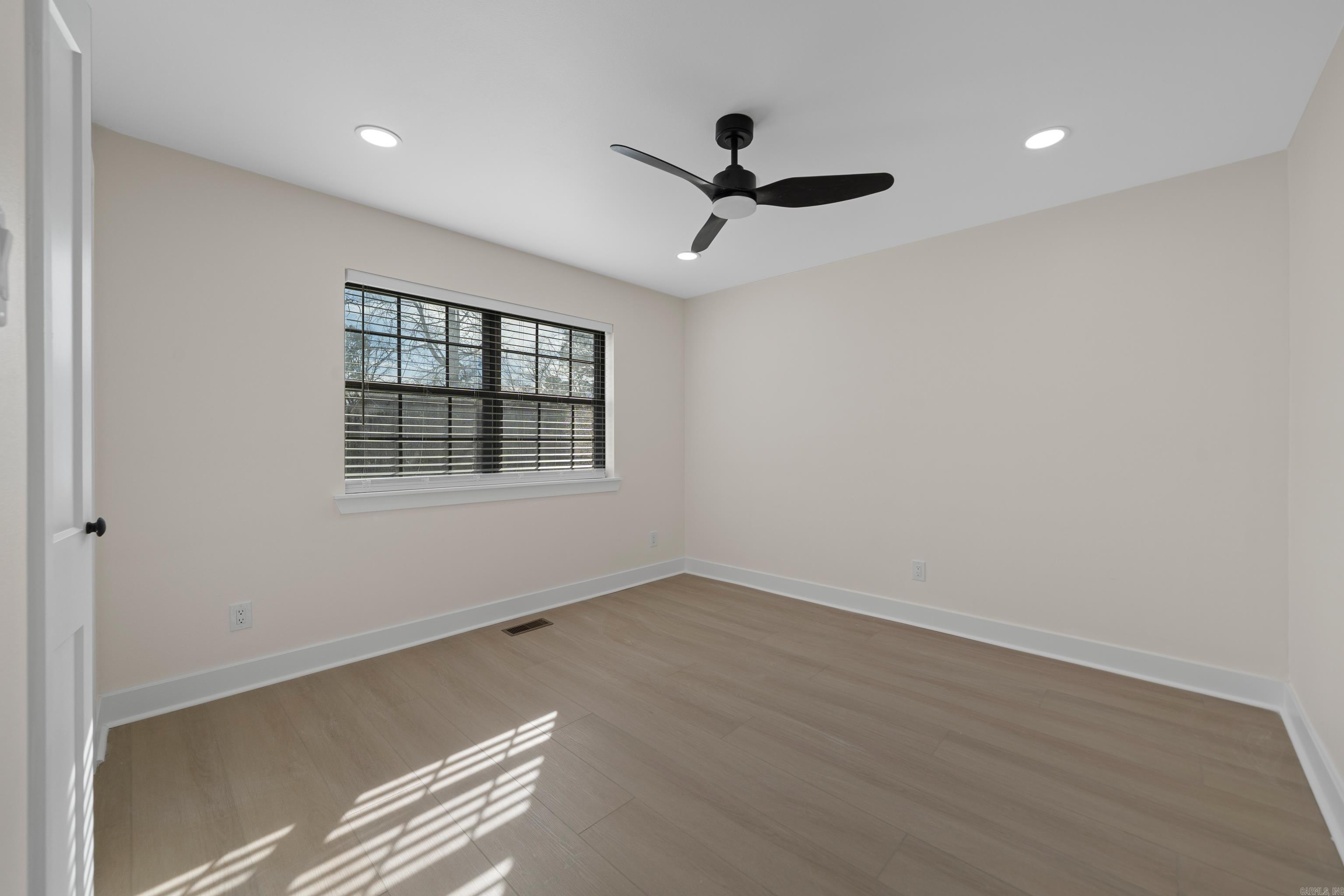 MARLOWE MANOR - Residential