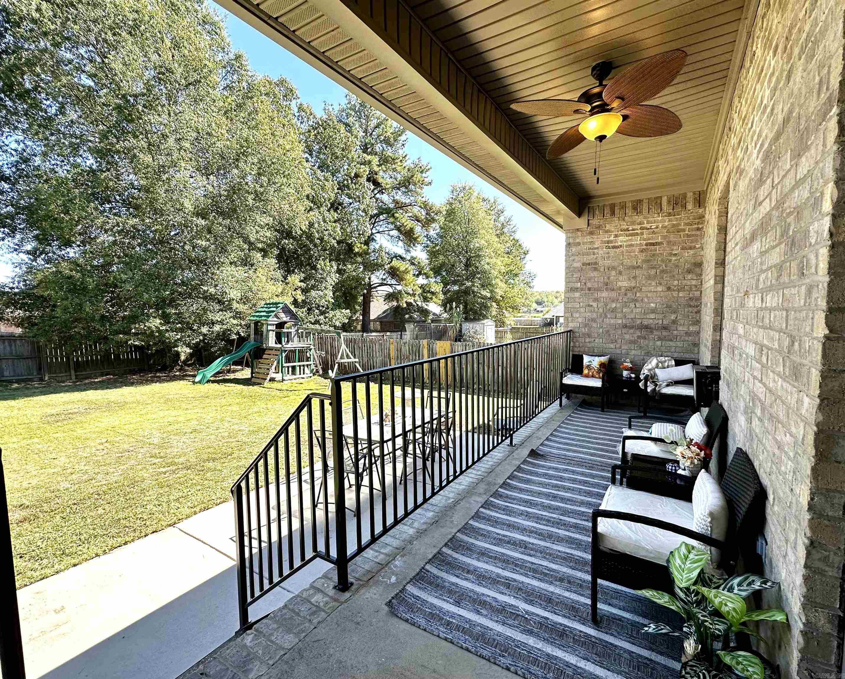 MAGNESS CREEK NORTH - Residential