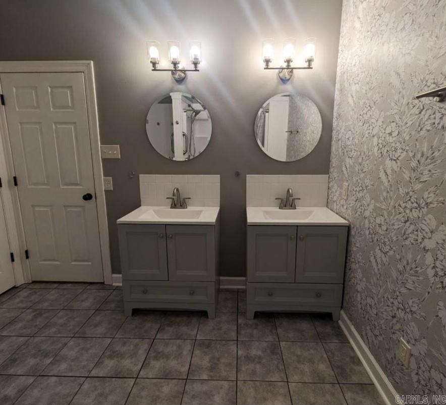 MAGNESS CREEK NORTH - Residential