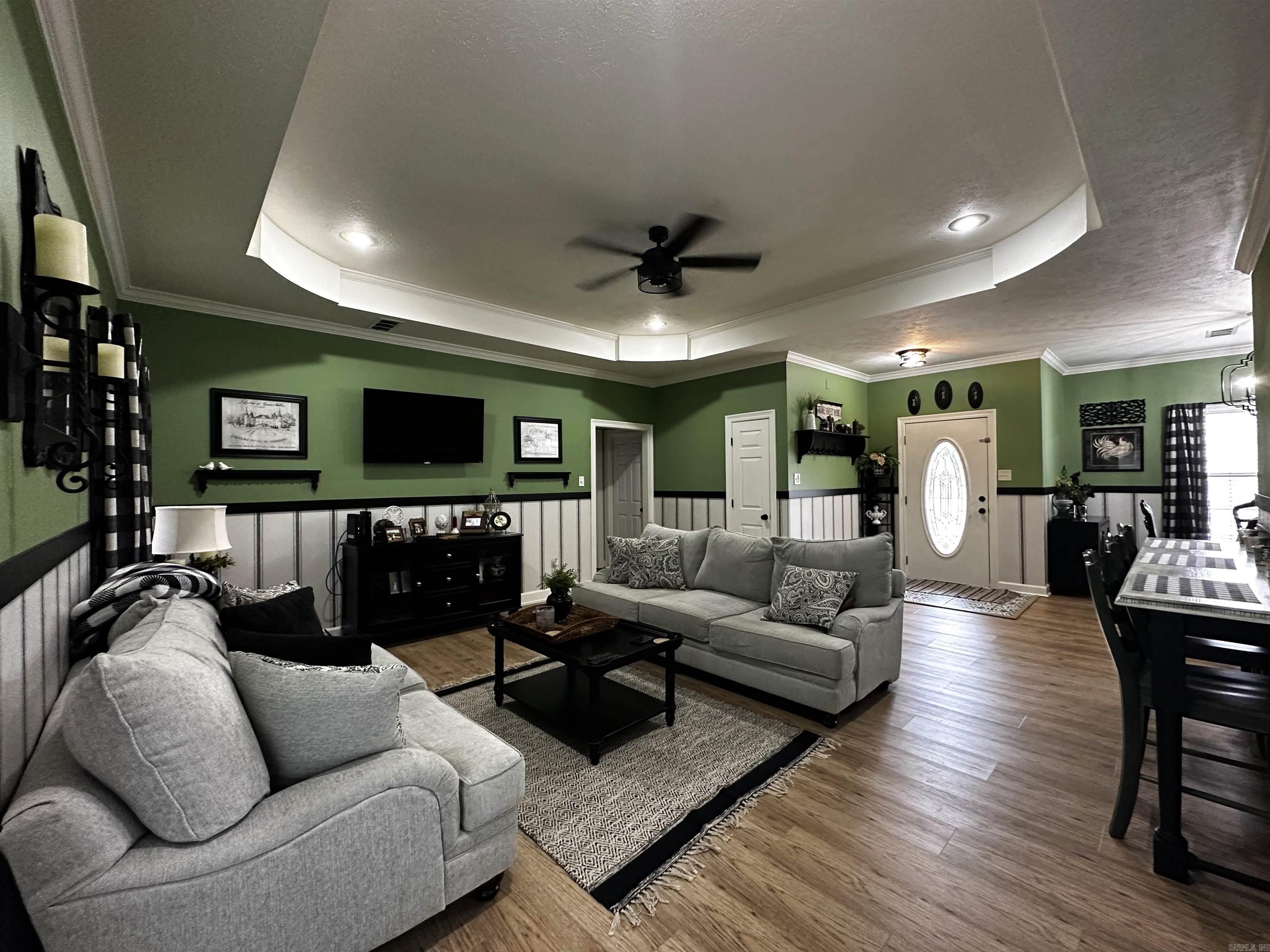 MAGNESS CREEK NORTH - Residential