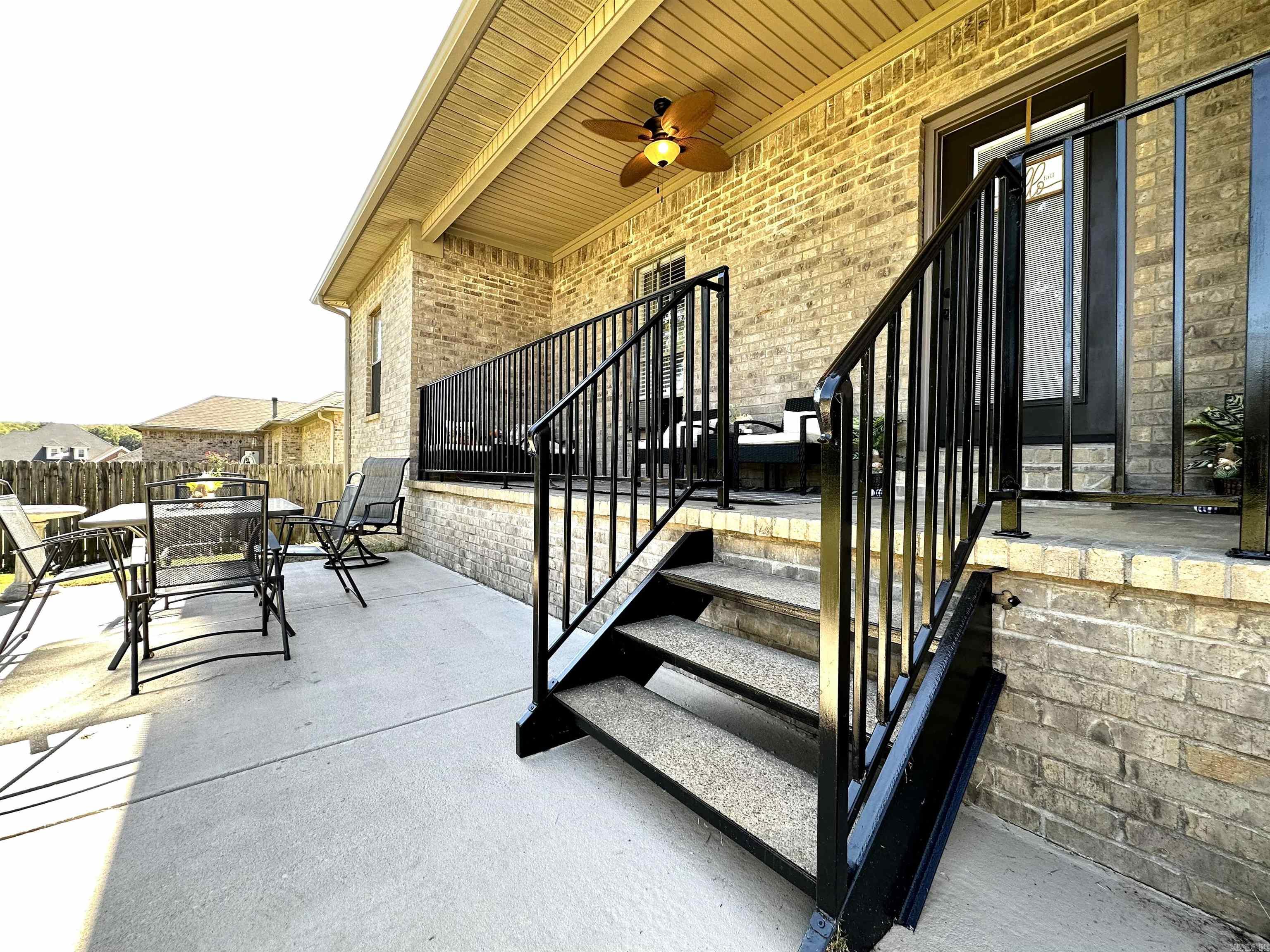 MAGNESS CREEK NORTH - Residential