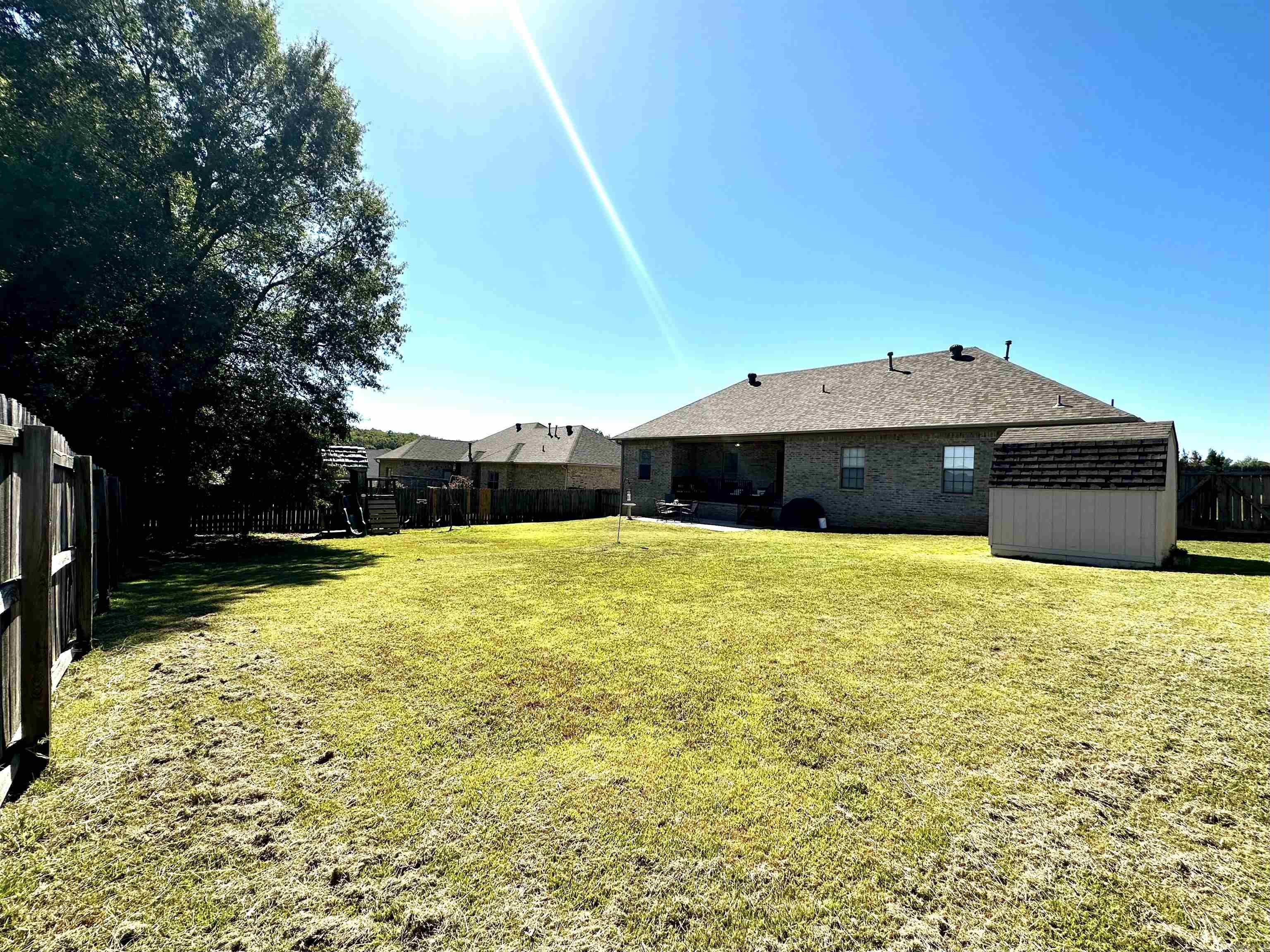 MAGNESS CREEK NORTH - Residential