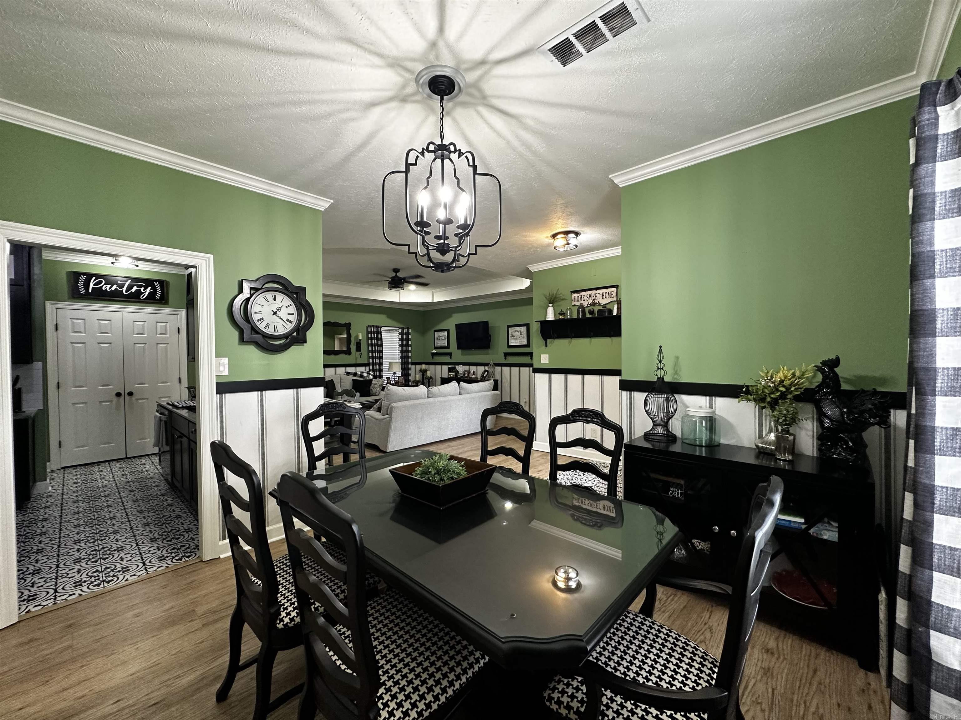 MAGNESS CREEK NORTH - Residential