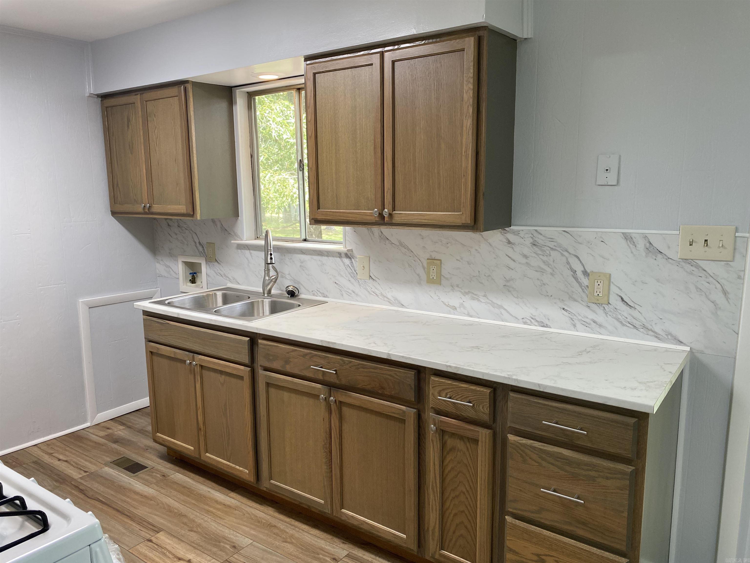 Twin Lakes - Residential