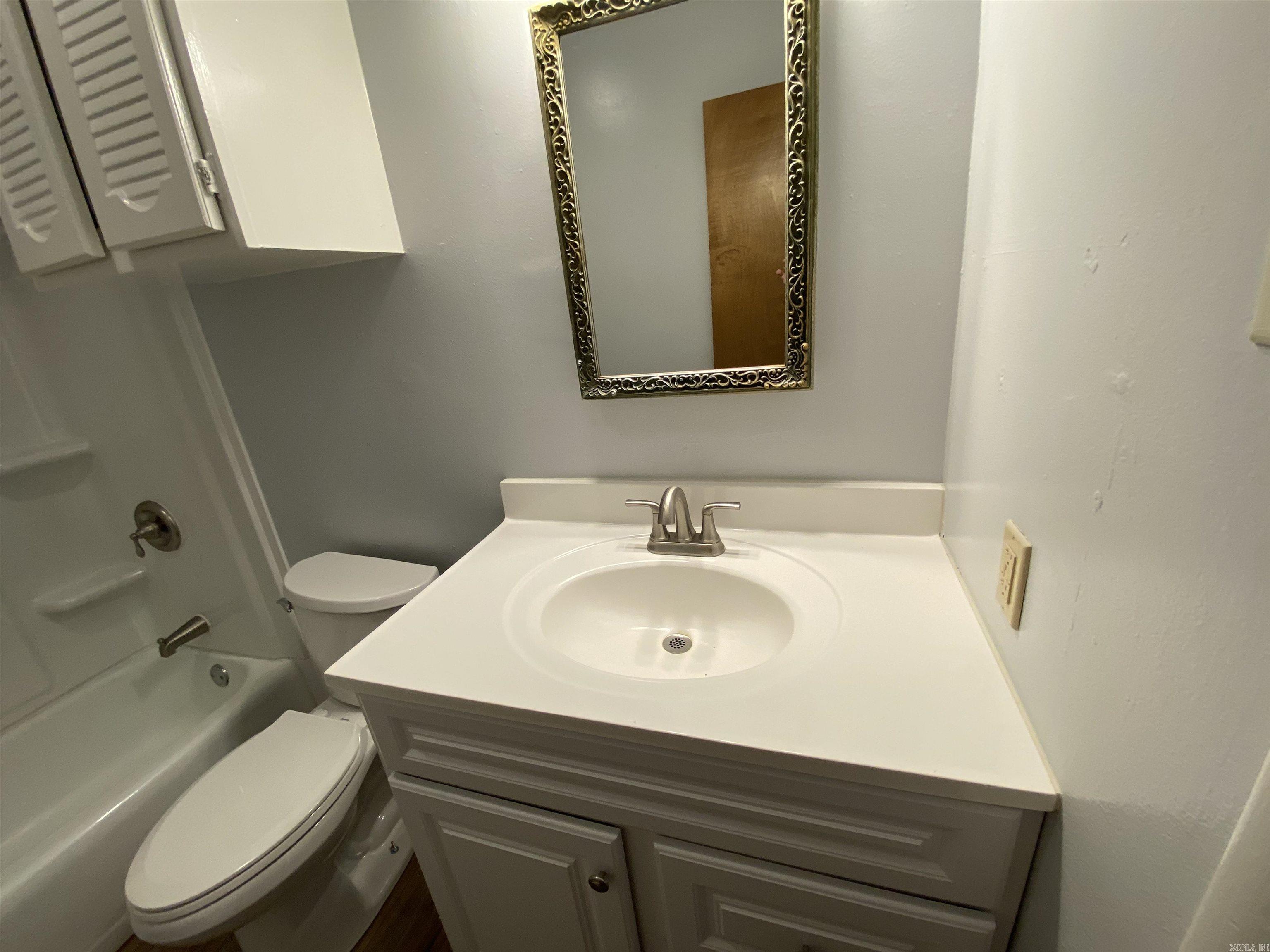 Twin Lakes - Residential