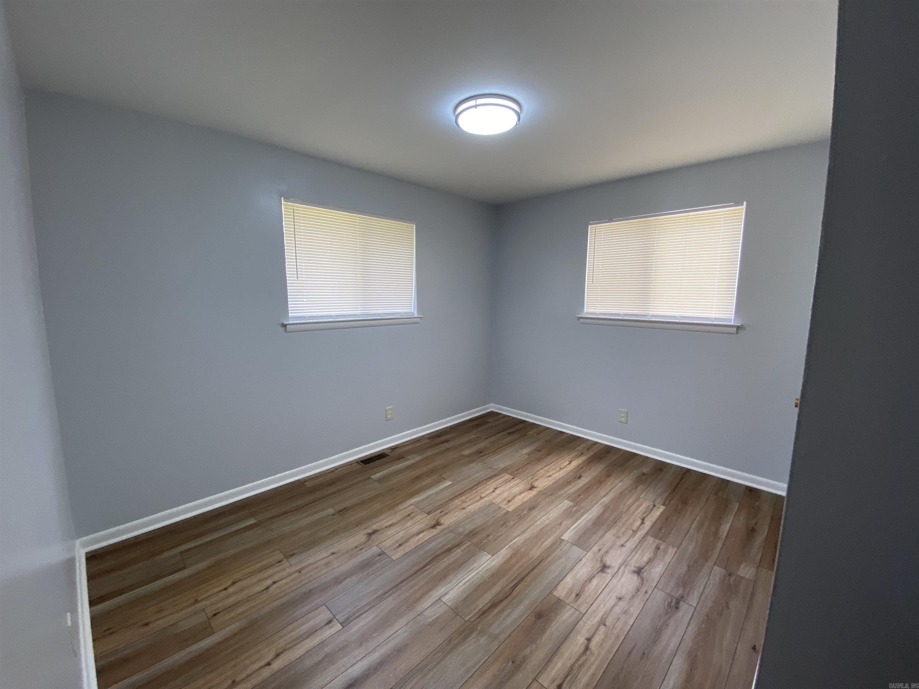 Twin Lakes - Residential