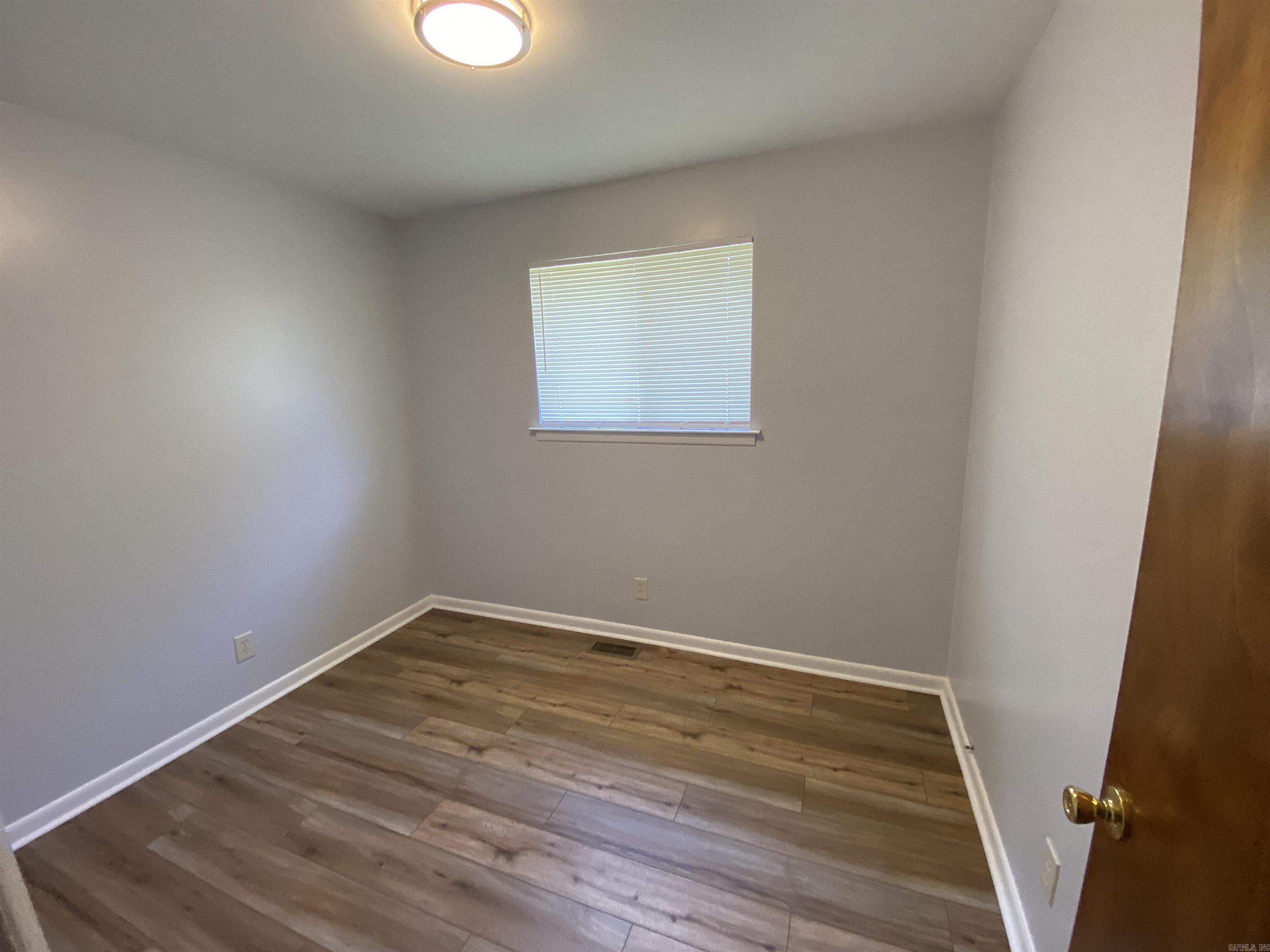 Twin Lakes - Residential