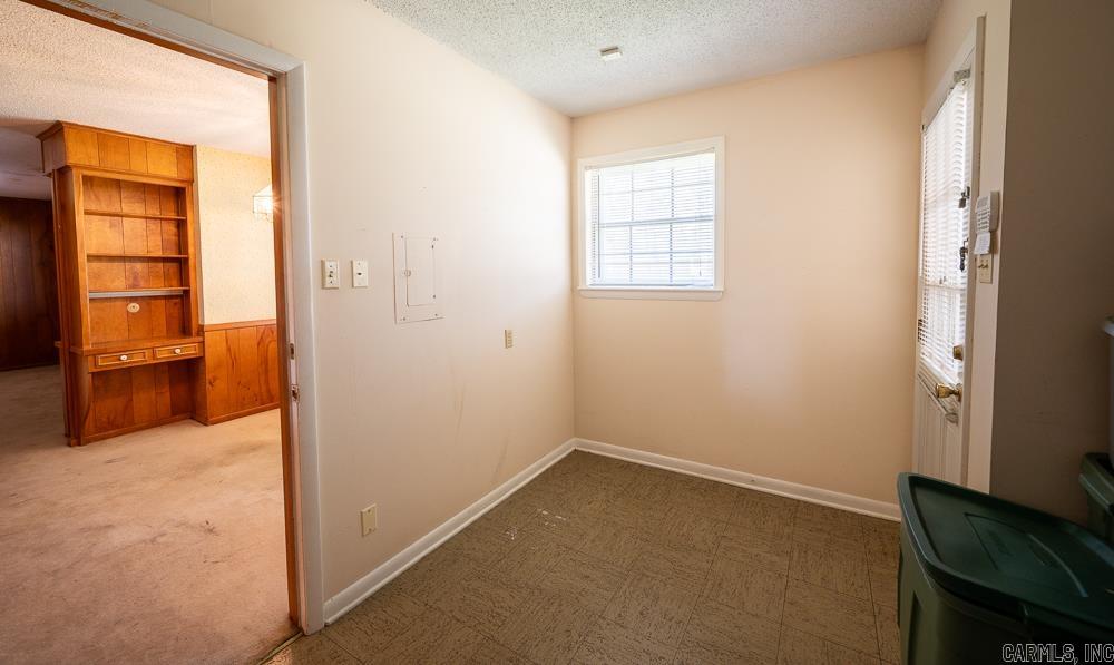 Leawood Manor 1st - Residential