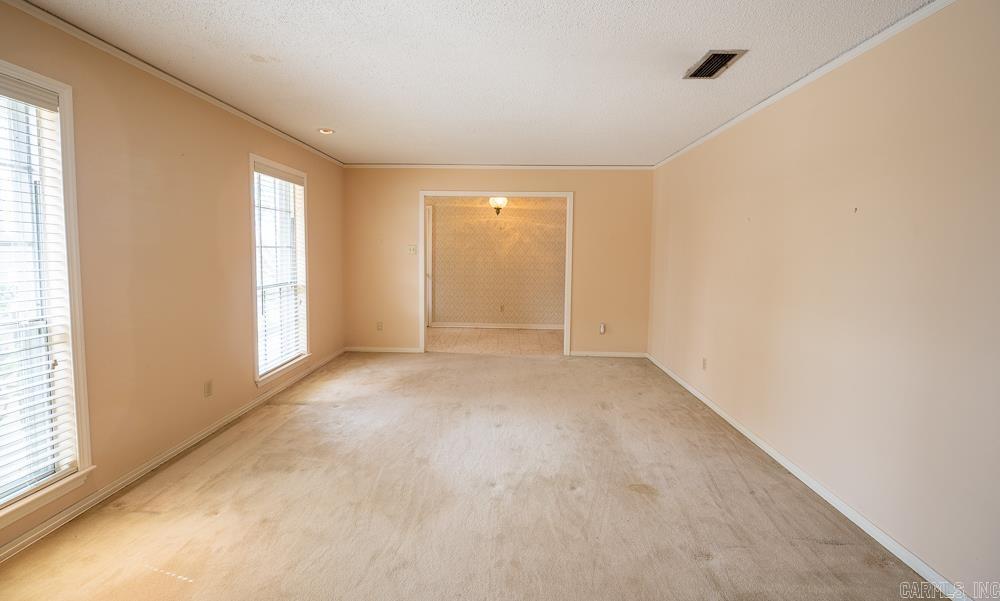 Leawood Manor 1st - Residential