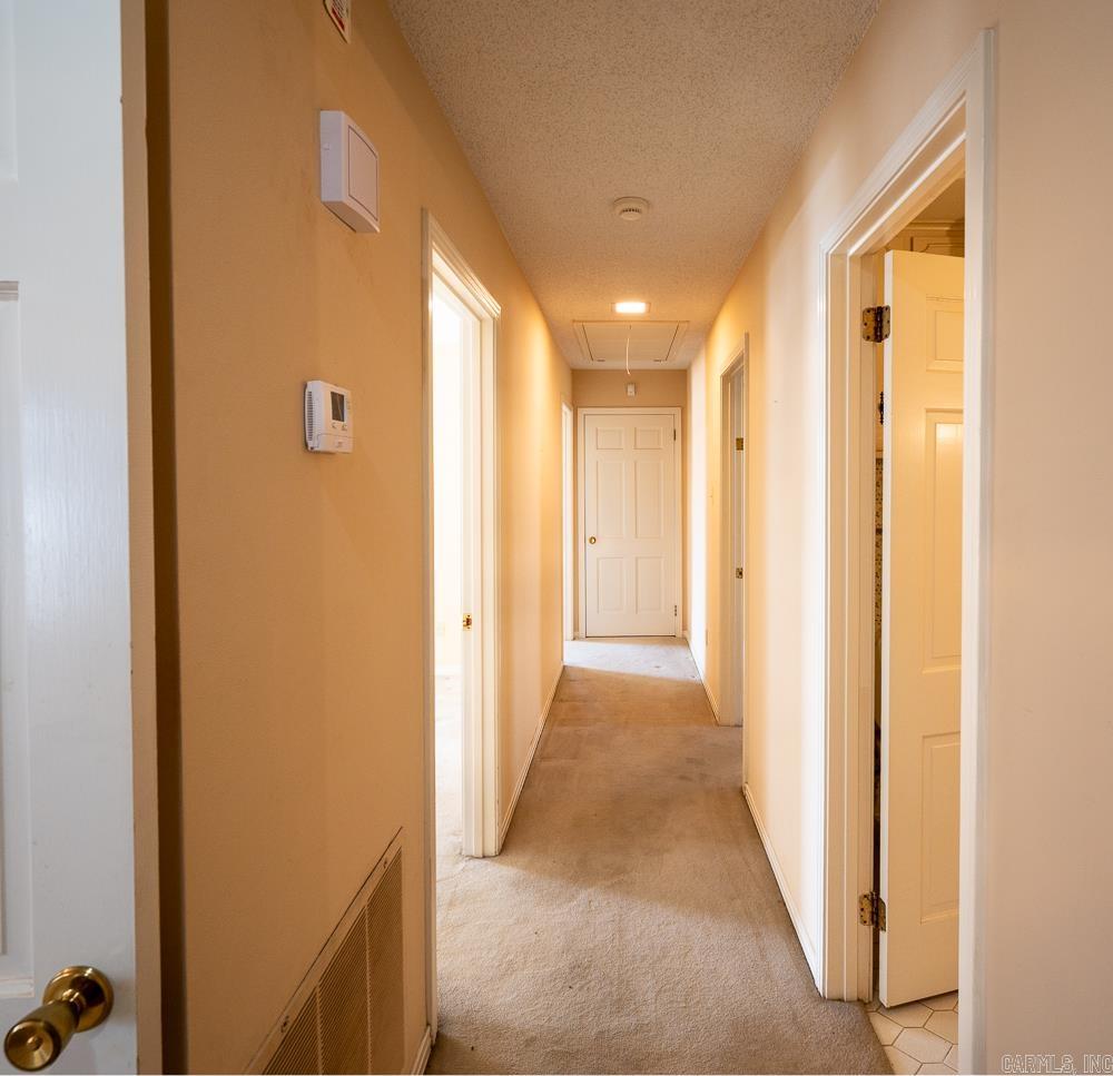 Leawood Manor 1st - Residential