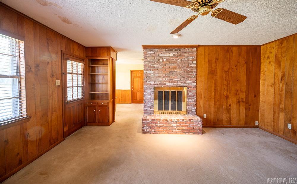 Leawood Manor 1st - Residential