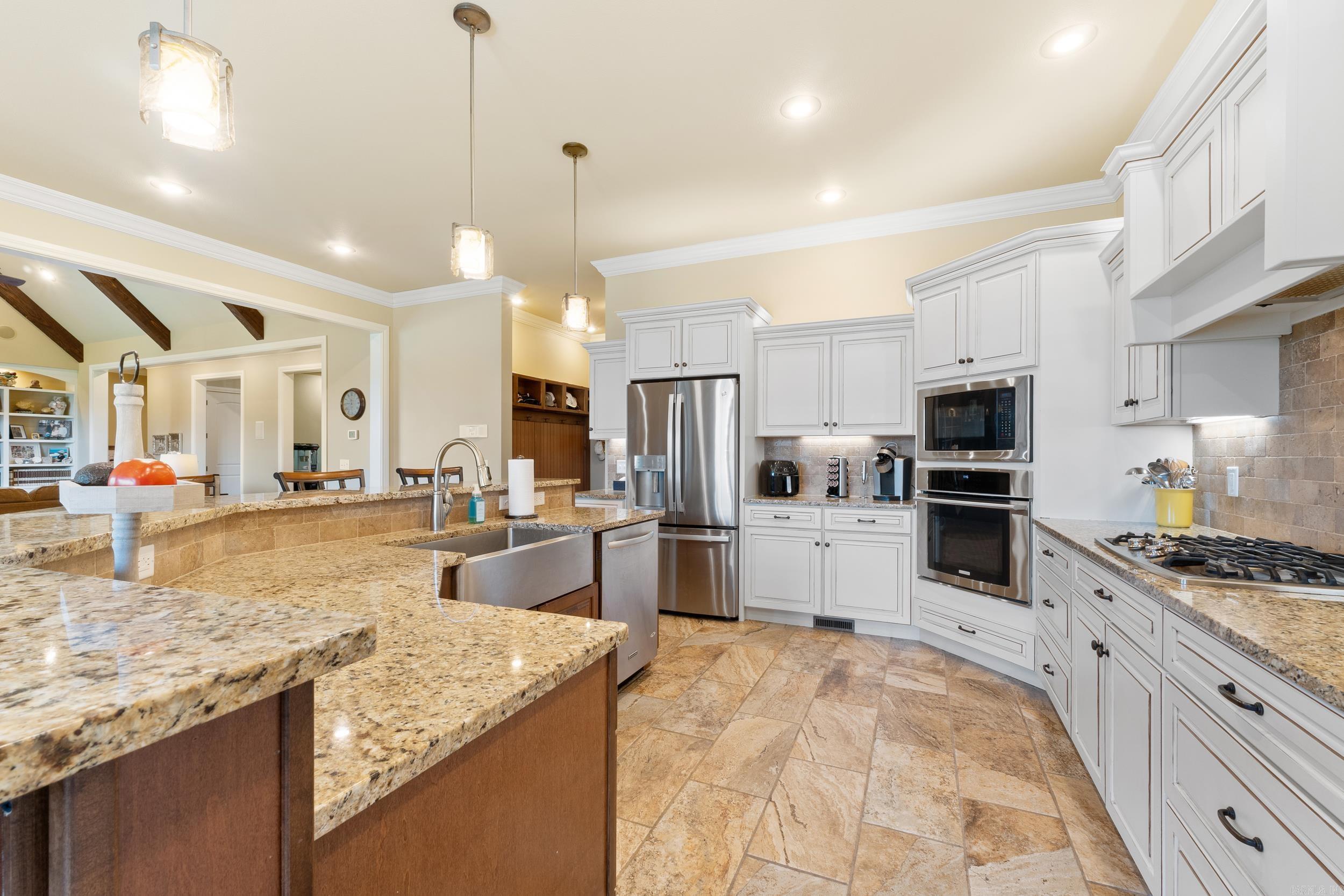 BIG CREEK ESTATES - Residential