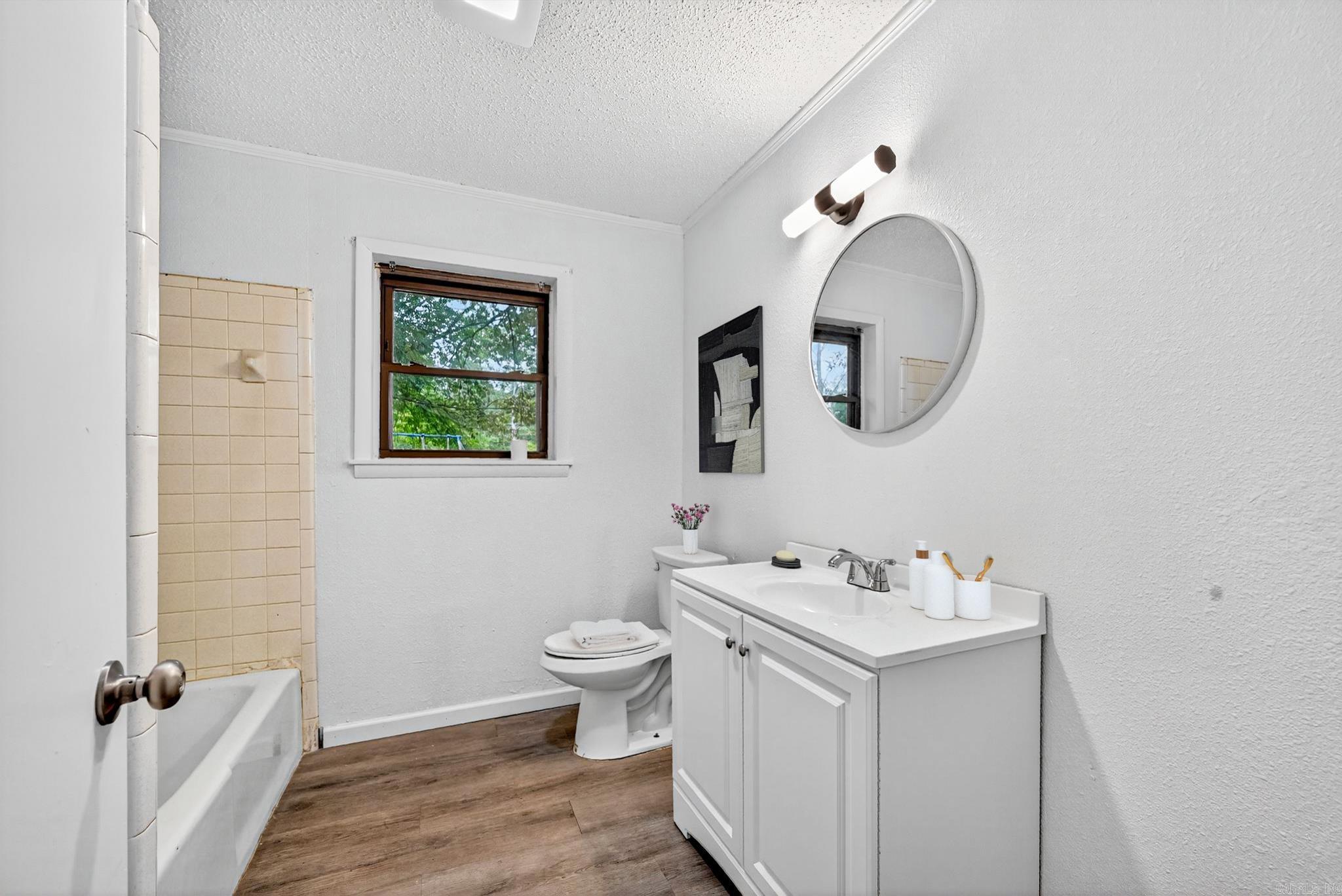 Moores Country Club - Residential