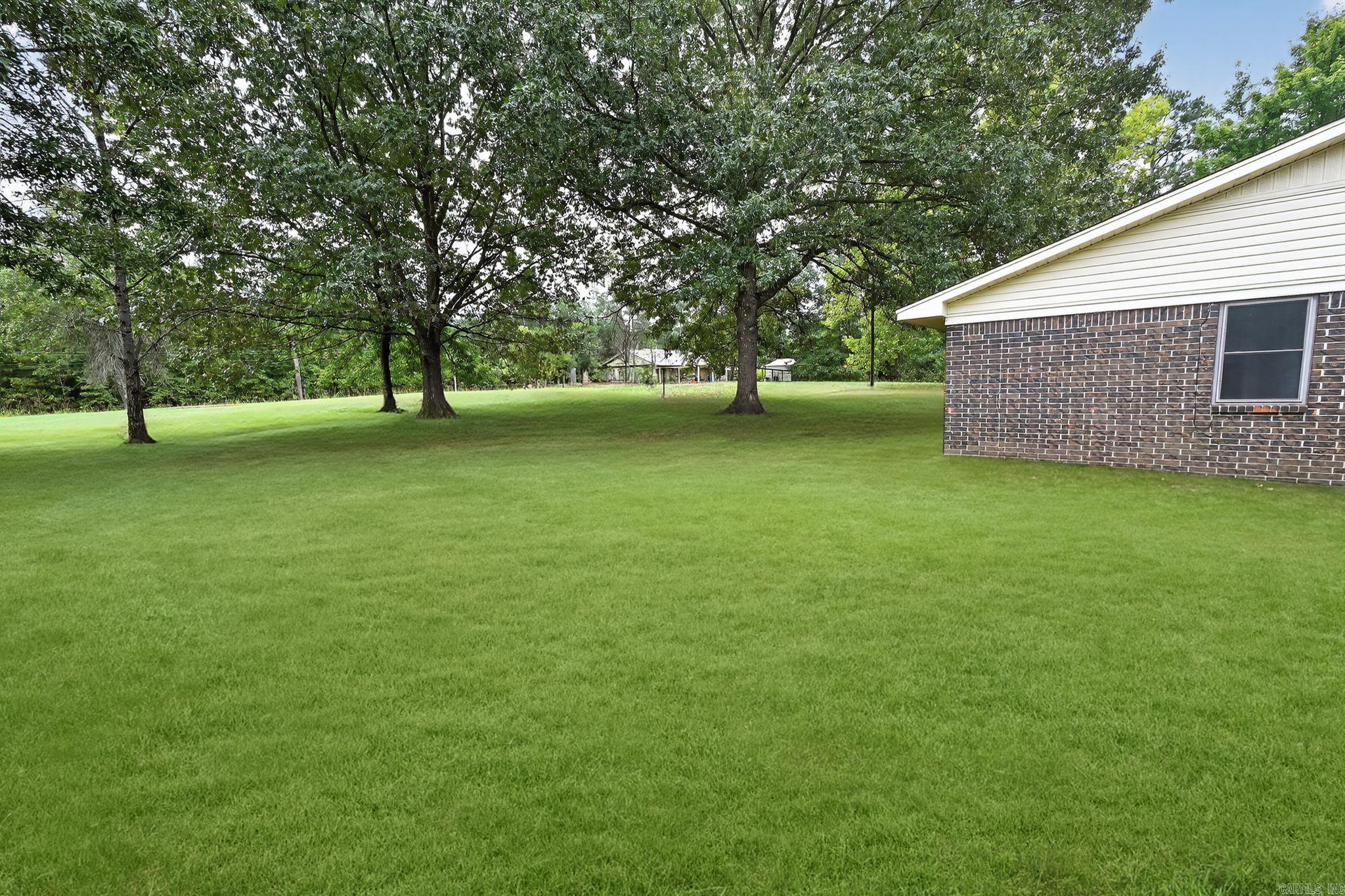 Moores Country Club - Residential