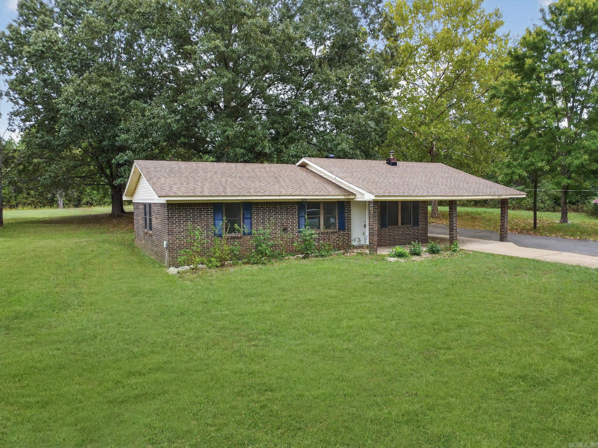 Moores Country Club - Residential