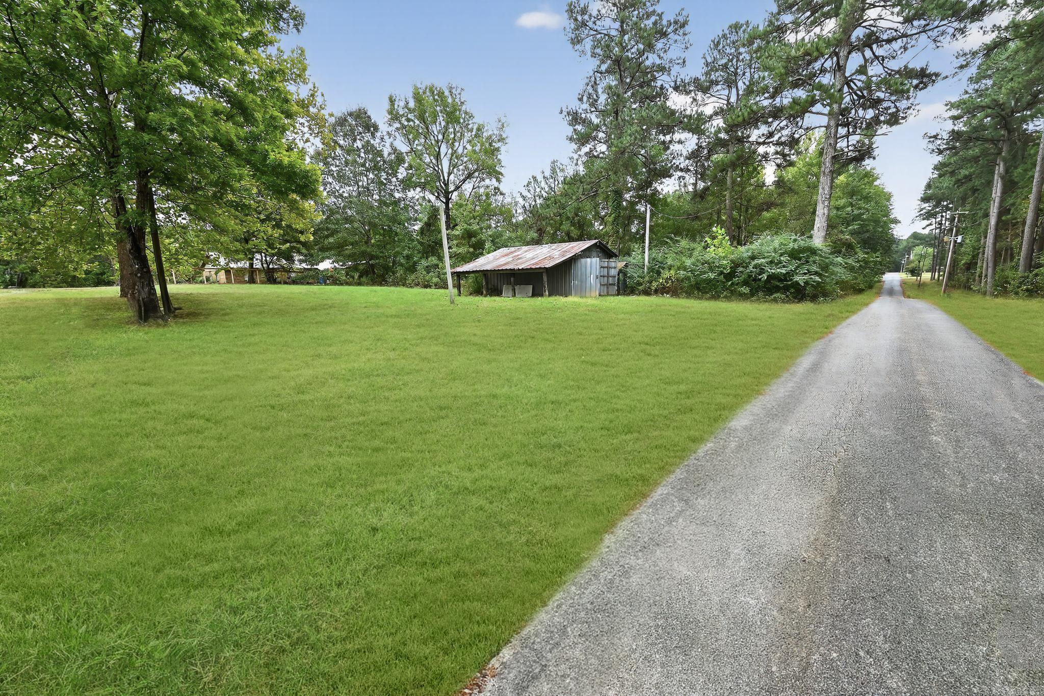 Moores Country Club - Residential