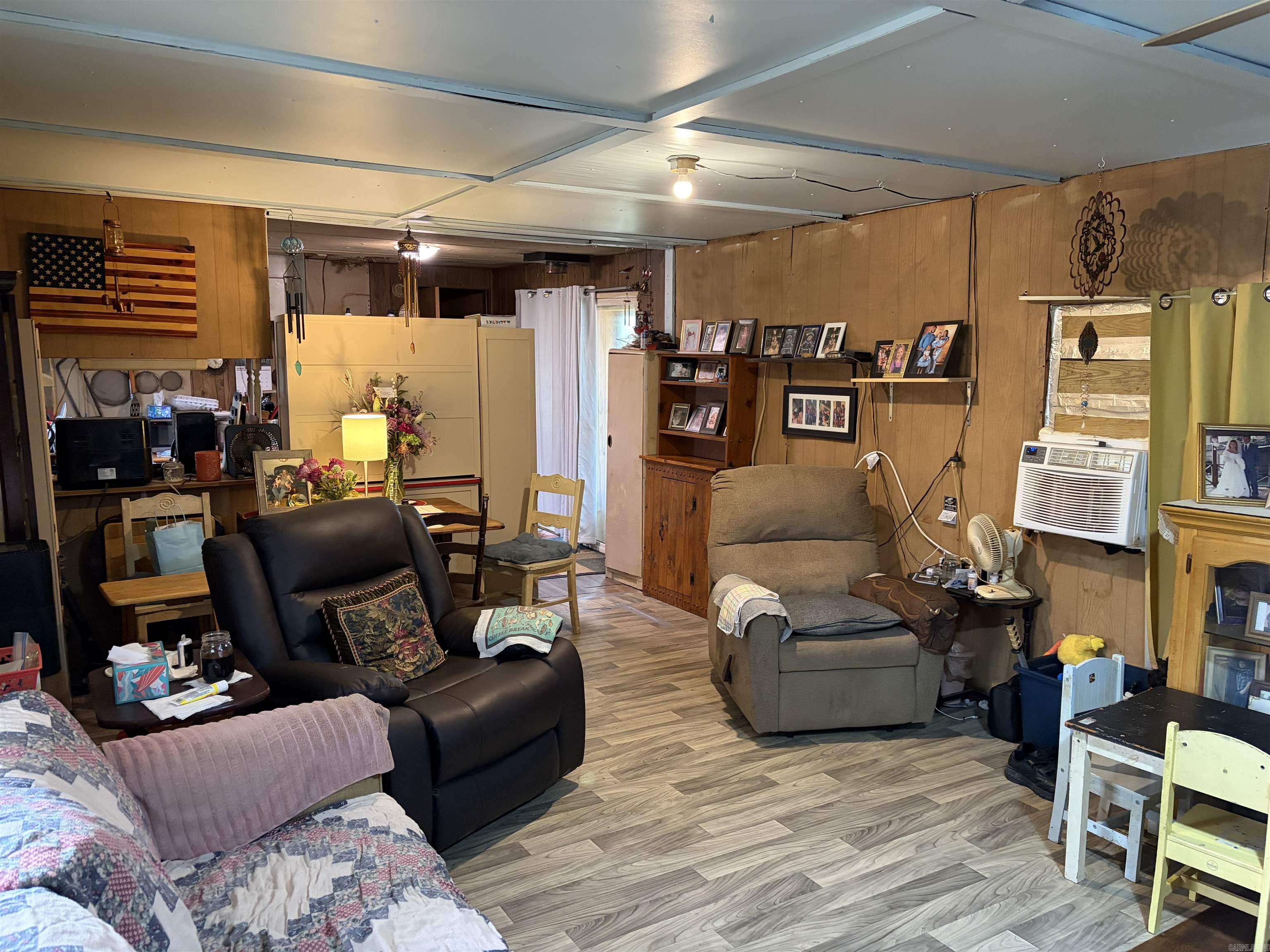 ACREAGE LOTS - Residential