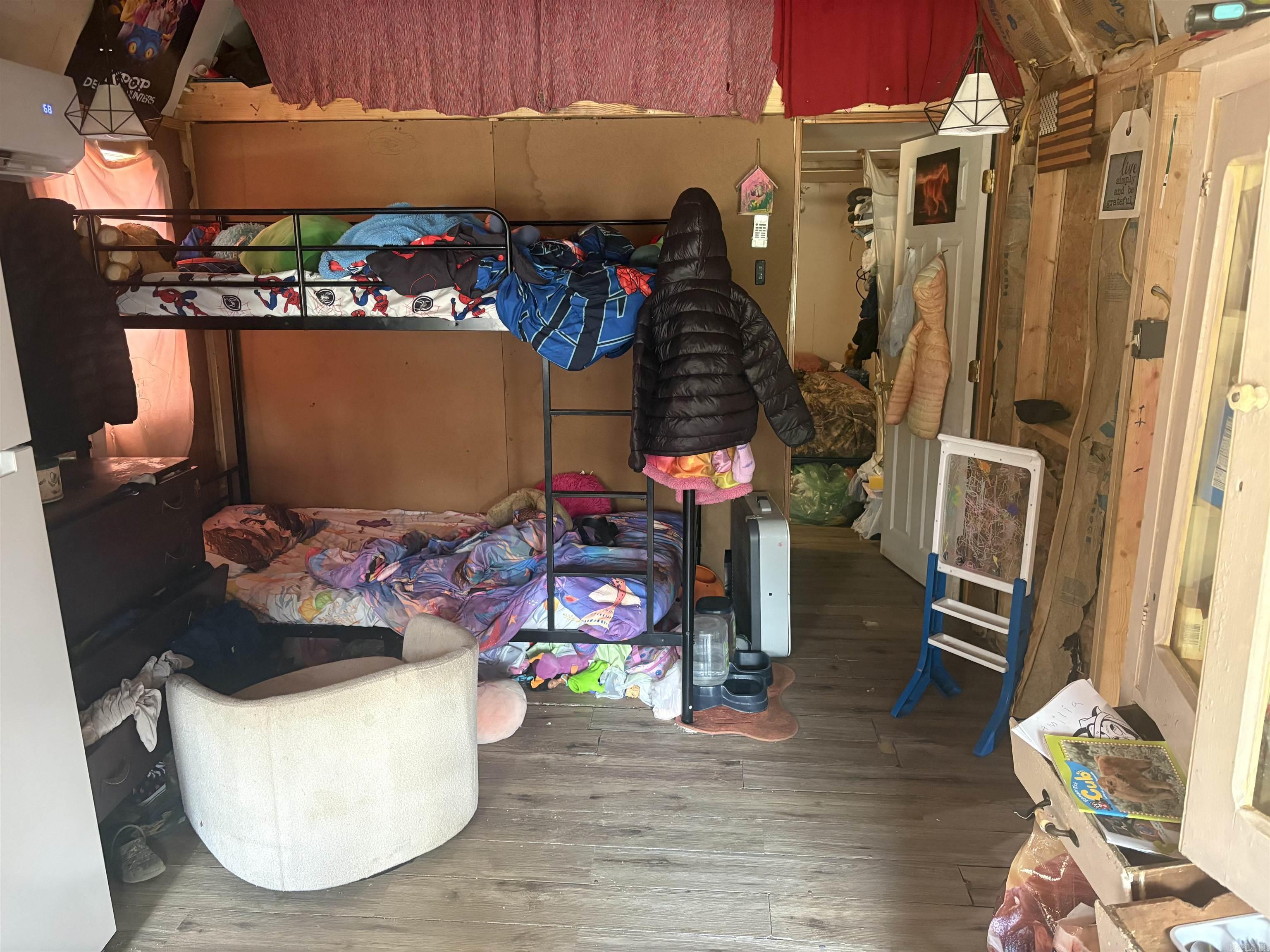 ACREAGE LOTS - Residential