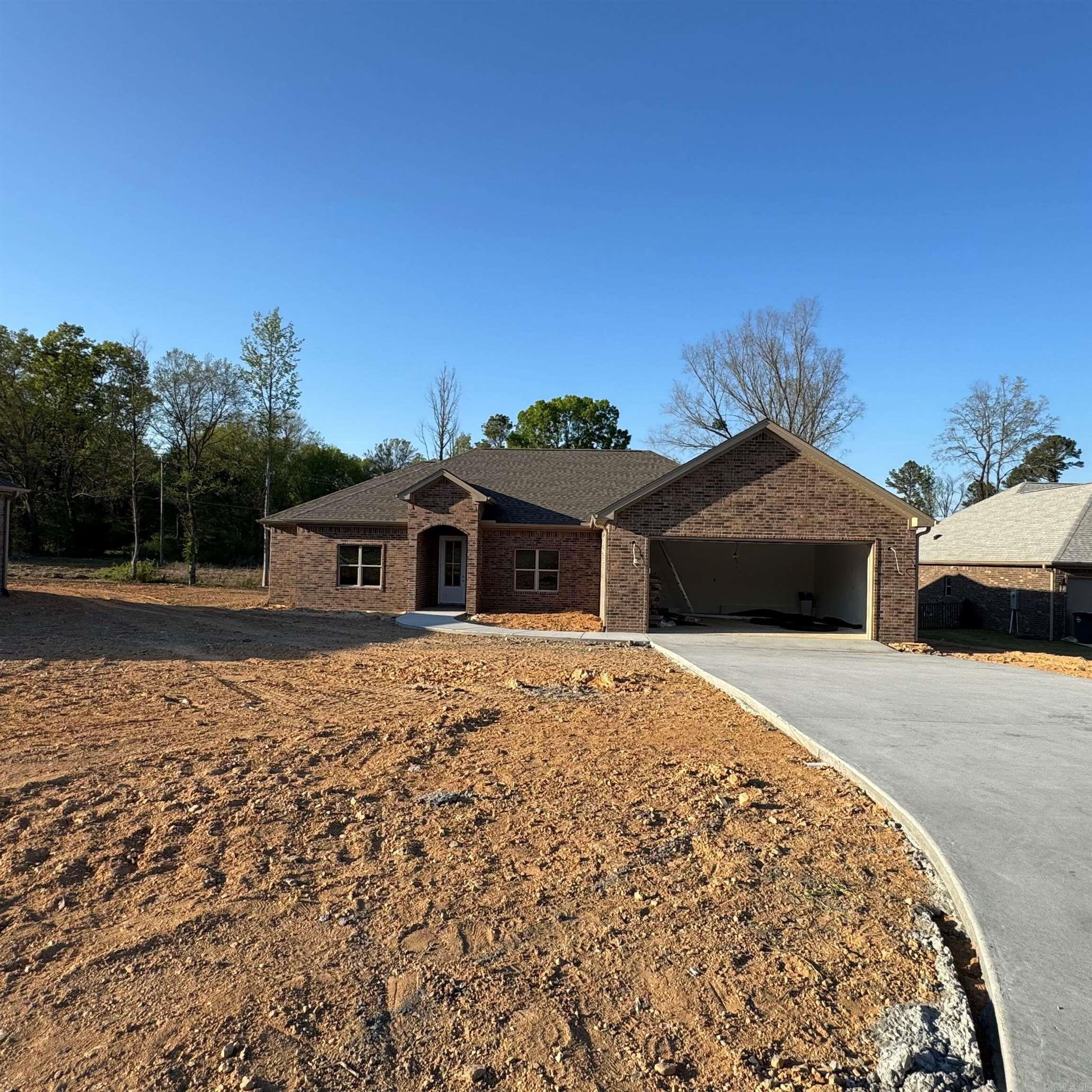 LA CALA ESTATES - Residential