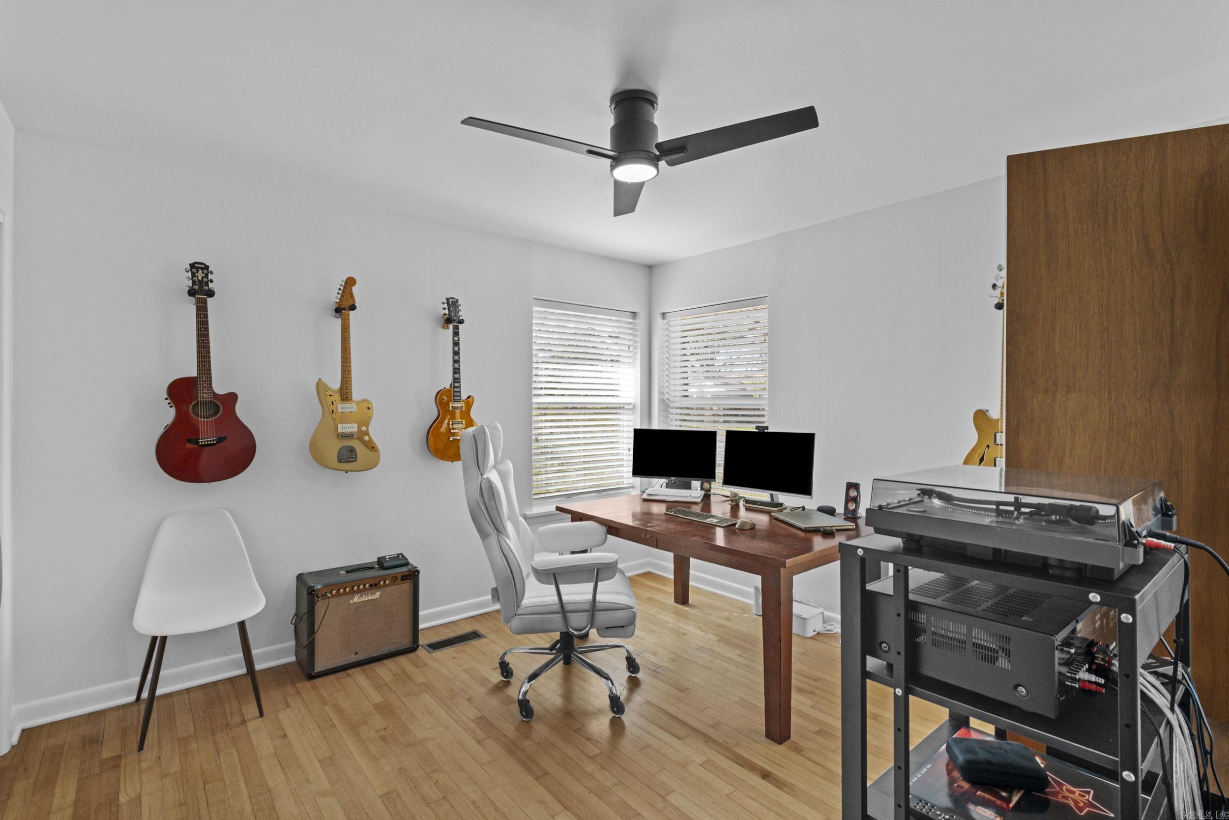 PARK HILL - Residential