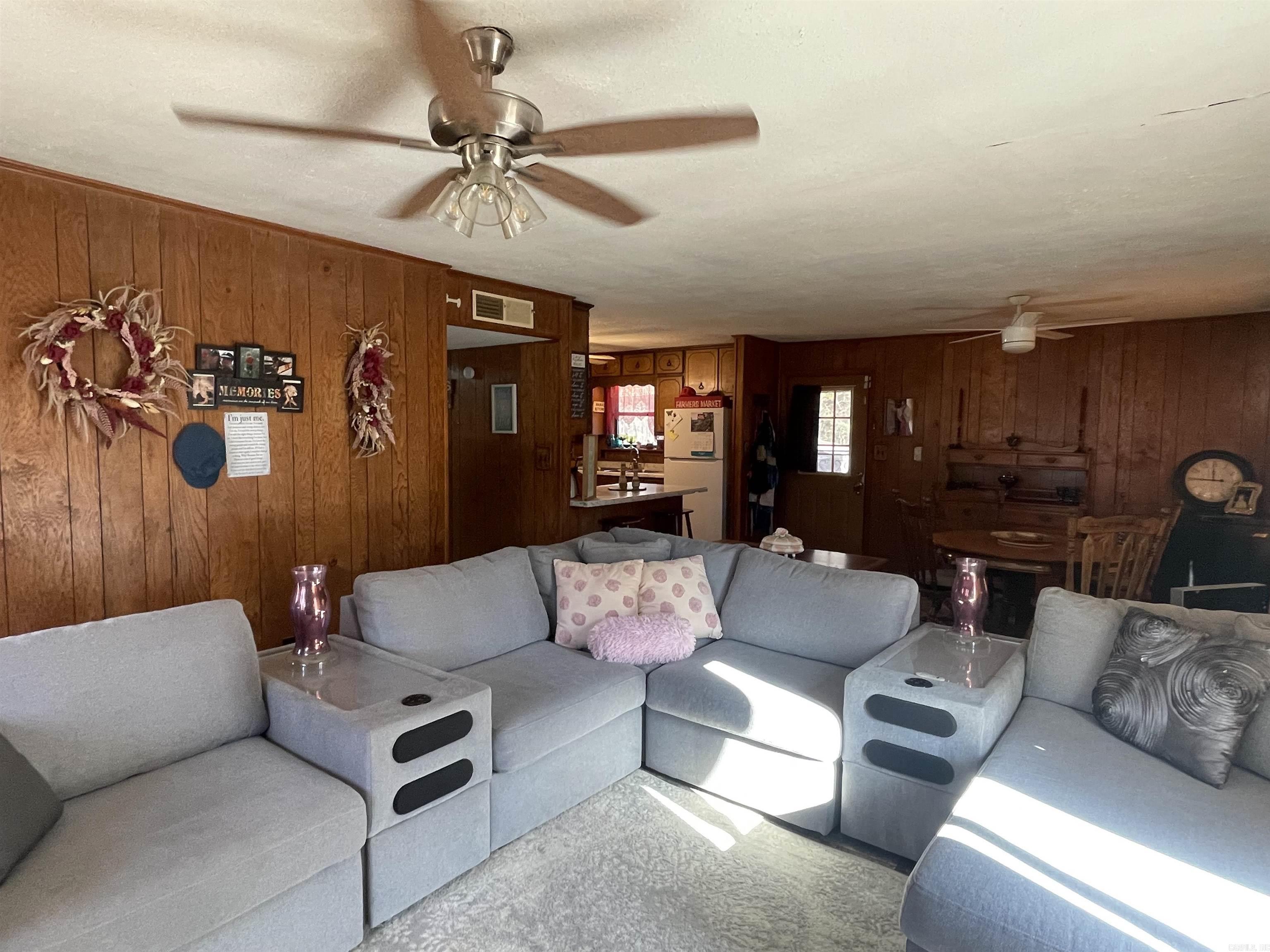 ROSE BUD OUTLOTS - Residential