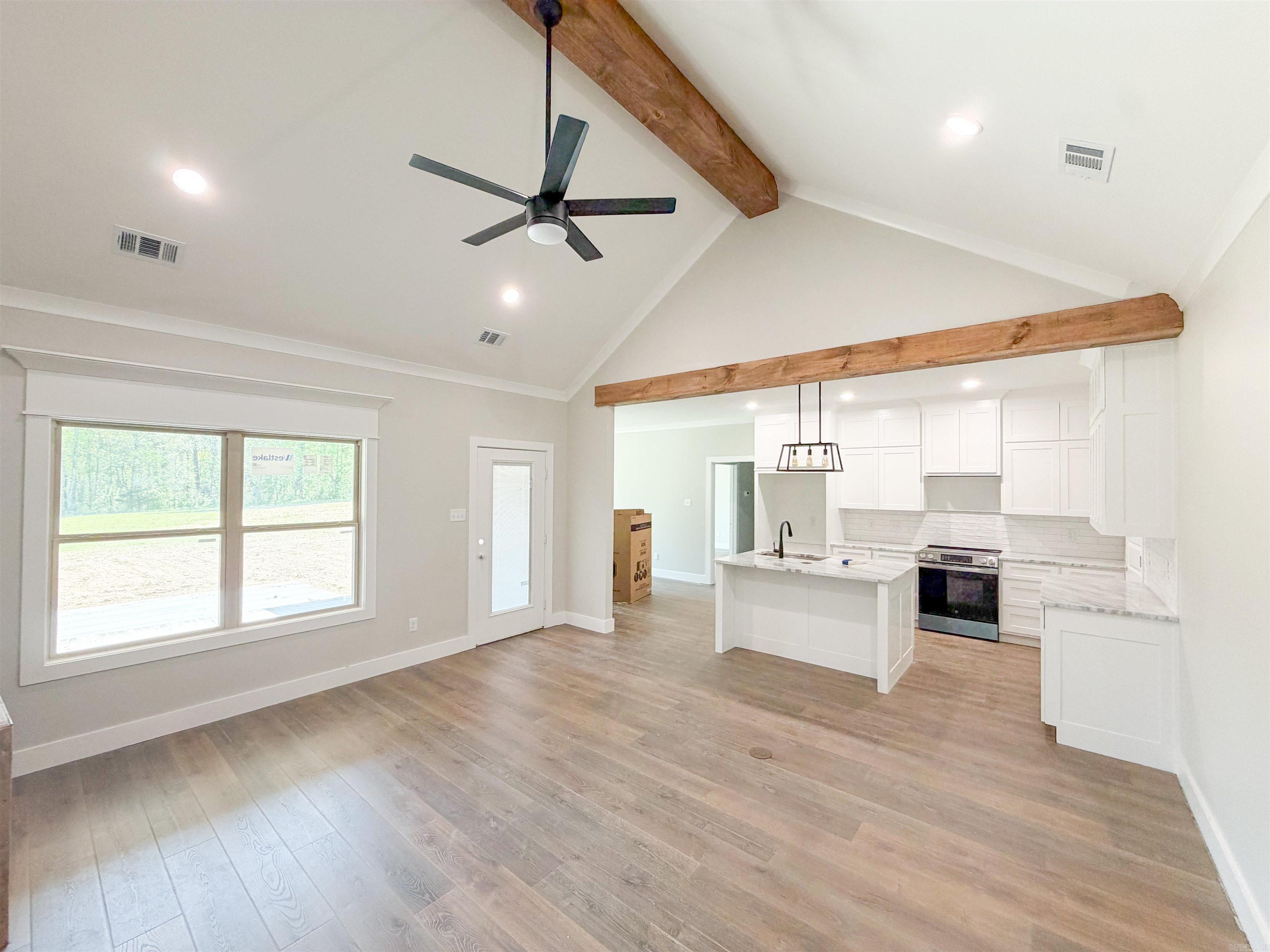 JACKSON ACRES - Residential