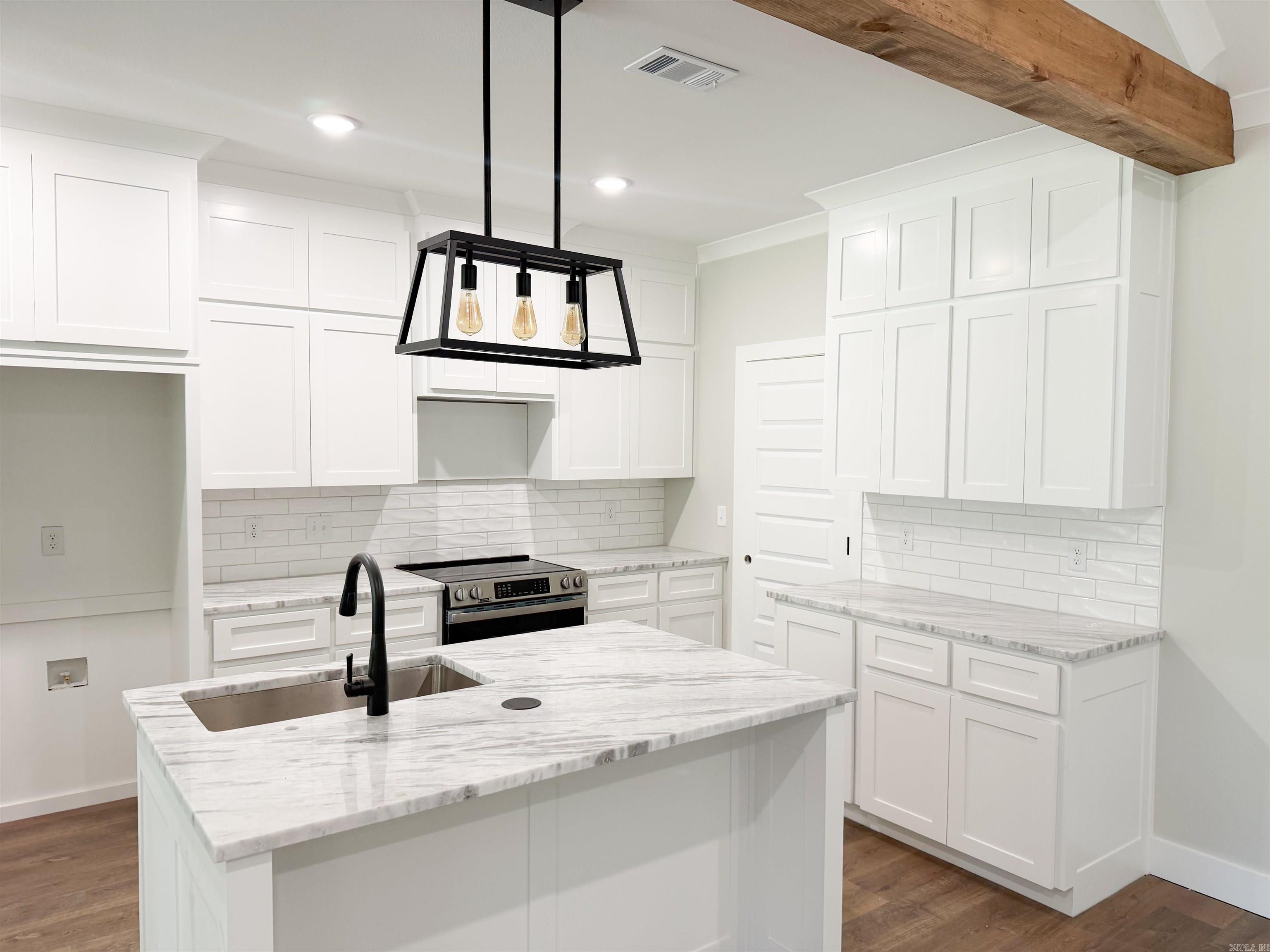 JACKSON ACRES - Residential