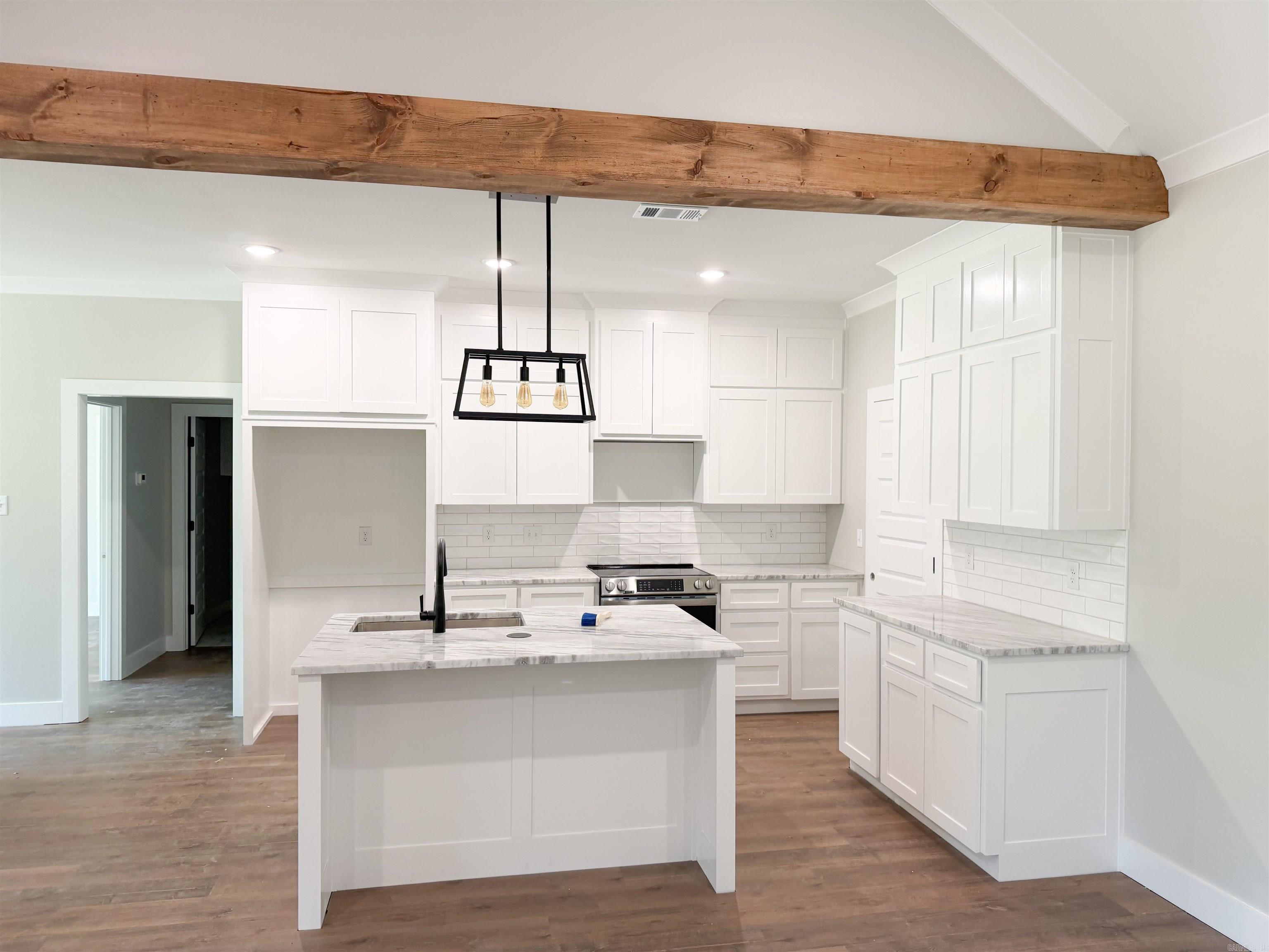 JACKSON ACRES - Residential