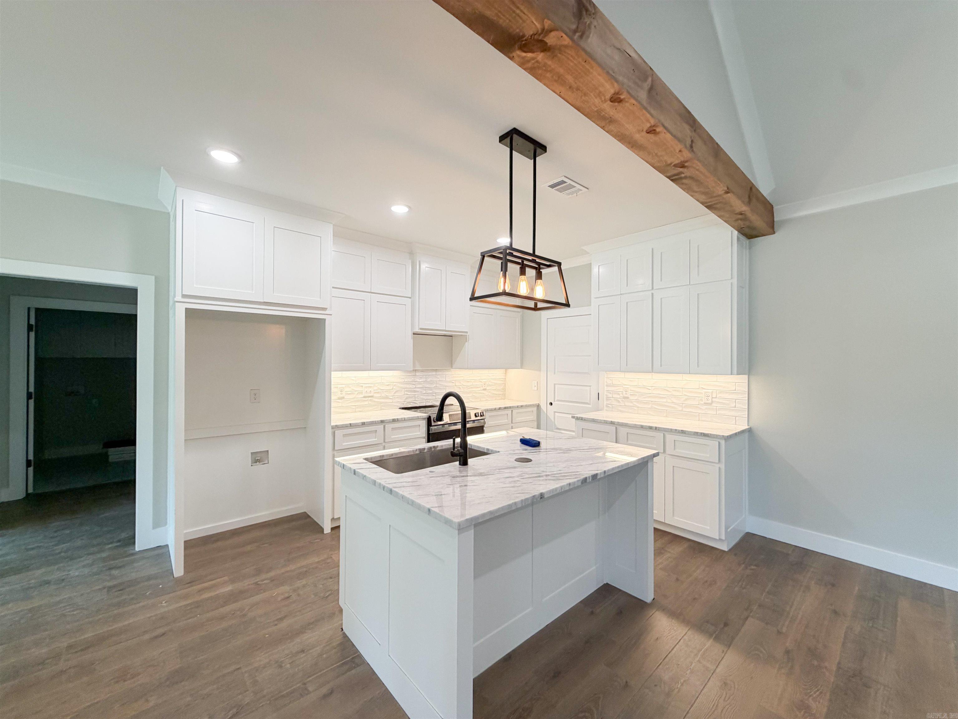 JACKSON ACRES - Residential