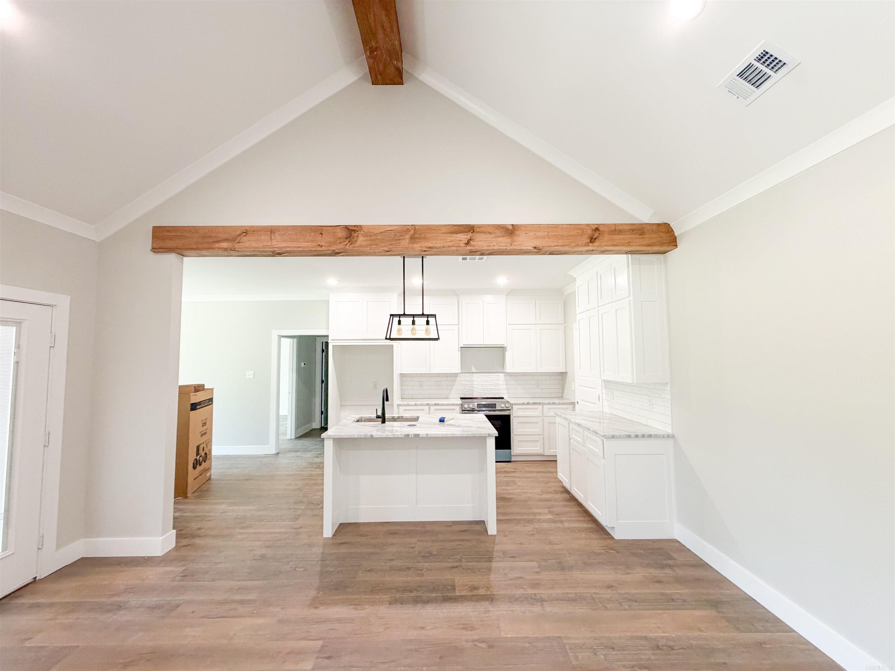 JACKSON ACRES - Residential