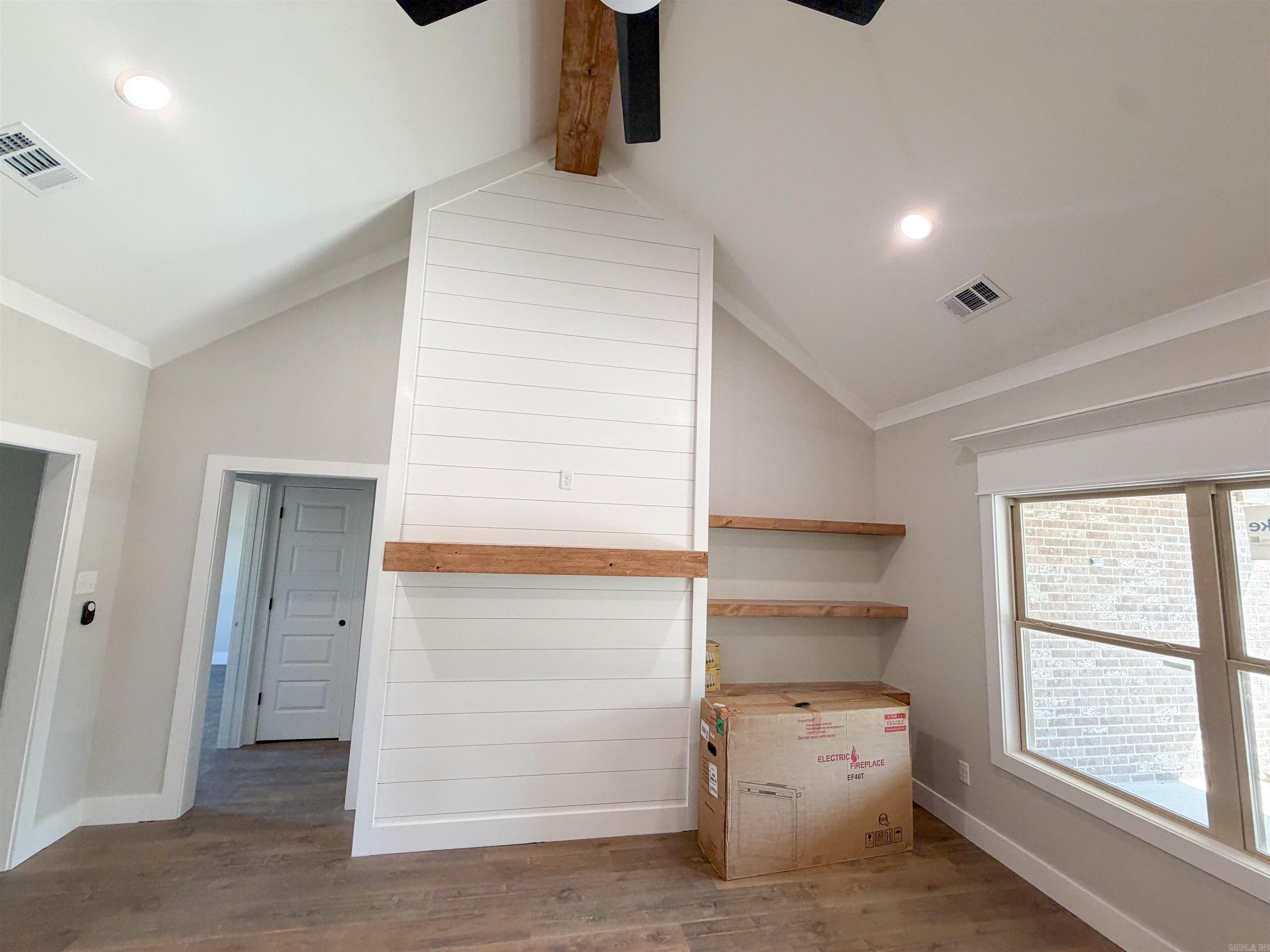 JACKSON ACRES - Residential