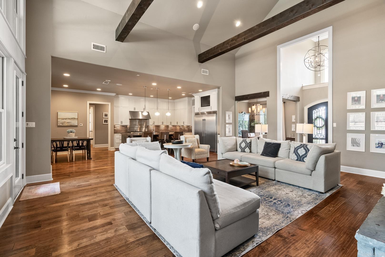 CHENAL VALLEY DEAUVILLE PLACE - Residential