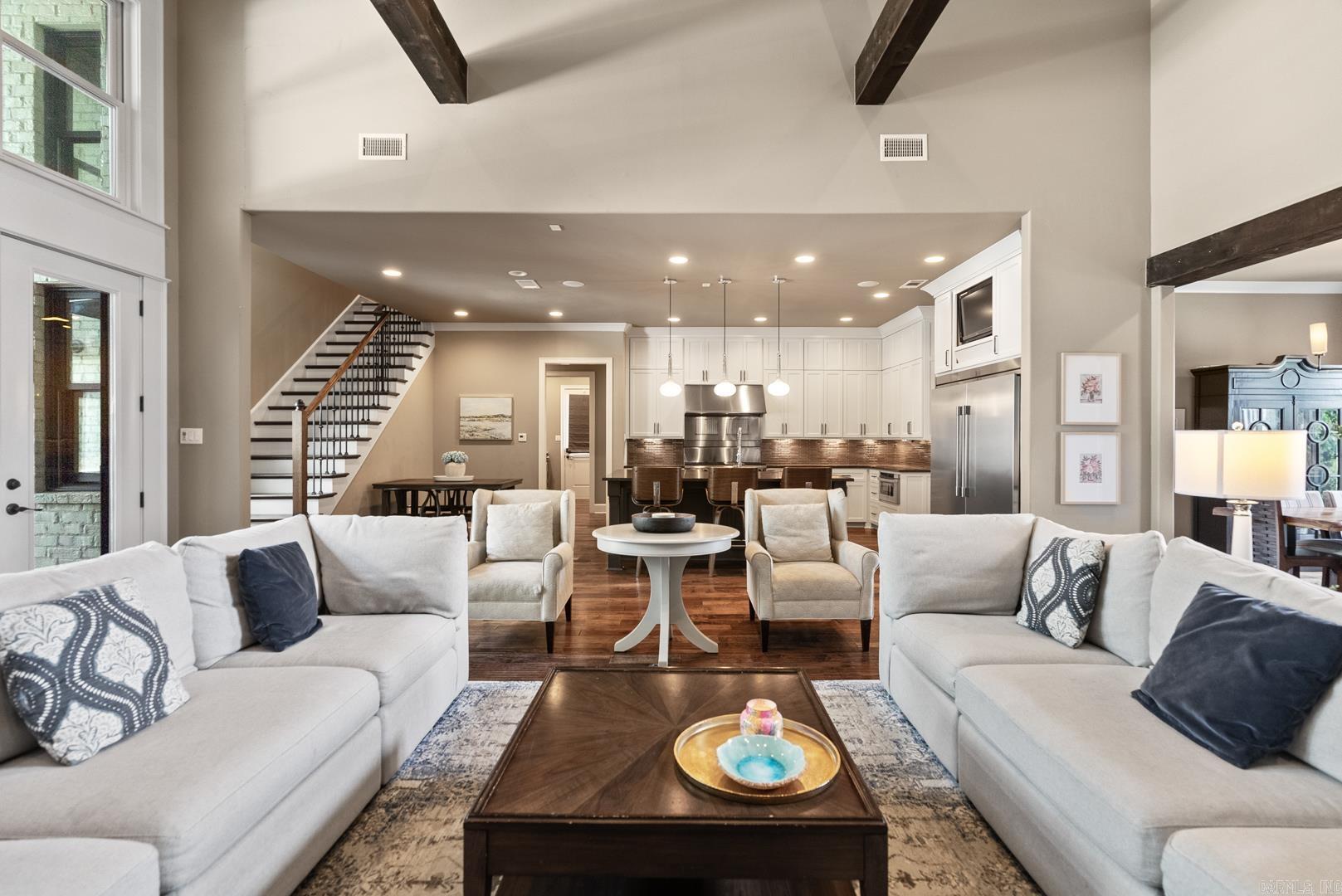 CHENAL VALLEY DEAUVILLE PLACE - Residential