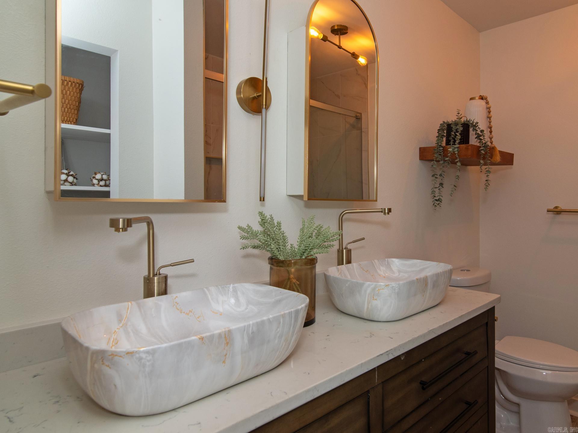 LUDINGTON HGTS - Residential